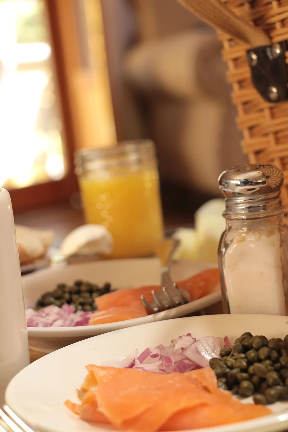 YurtBreakfast_1223.jpg