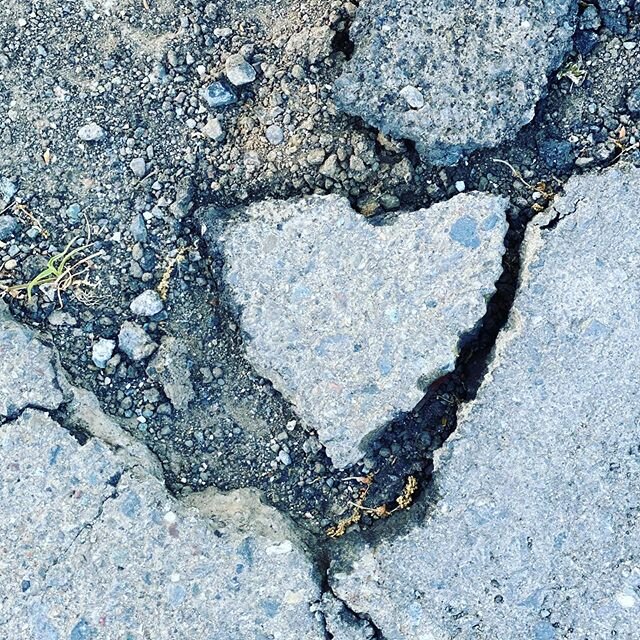 Love is in the cracks.

Amidst all the confusion, fear &amp; anxieties, I am also seeing a lot of immense love, connection, support &amp; community. 
Many of my friends (myself included) have been having a tough time these days. But through it all I 
