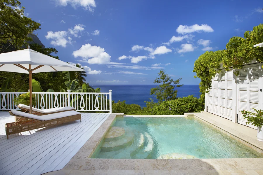 Villa Pool.jpg