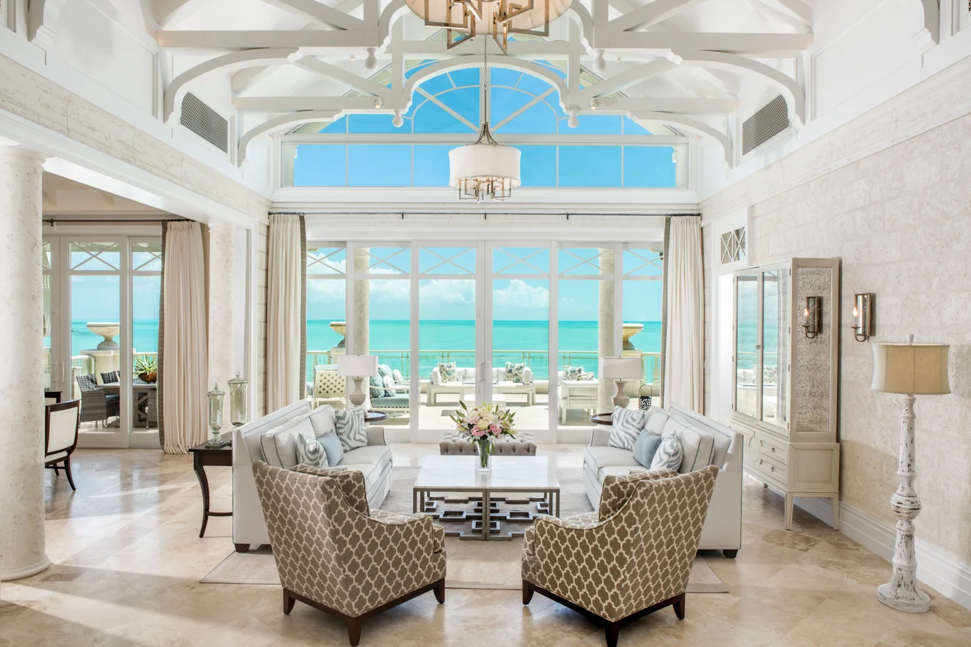13 SC Executive Penthouse Living room 4.jpg