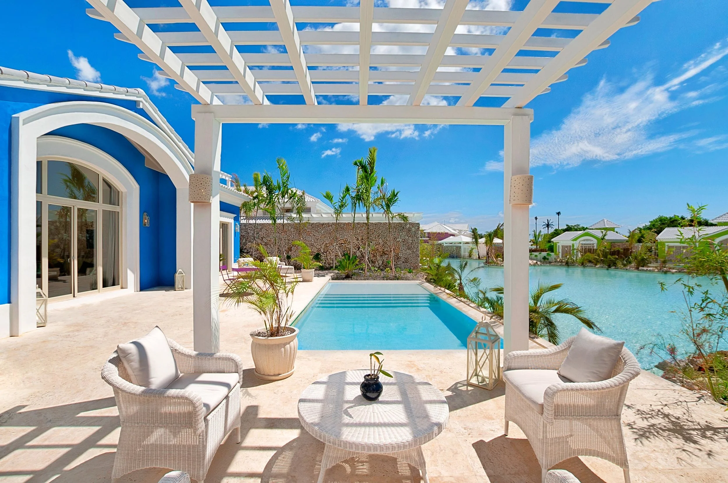 0000849297 - Two Bedroom Suite - Gazebo.jpg