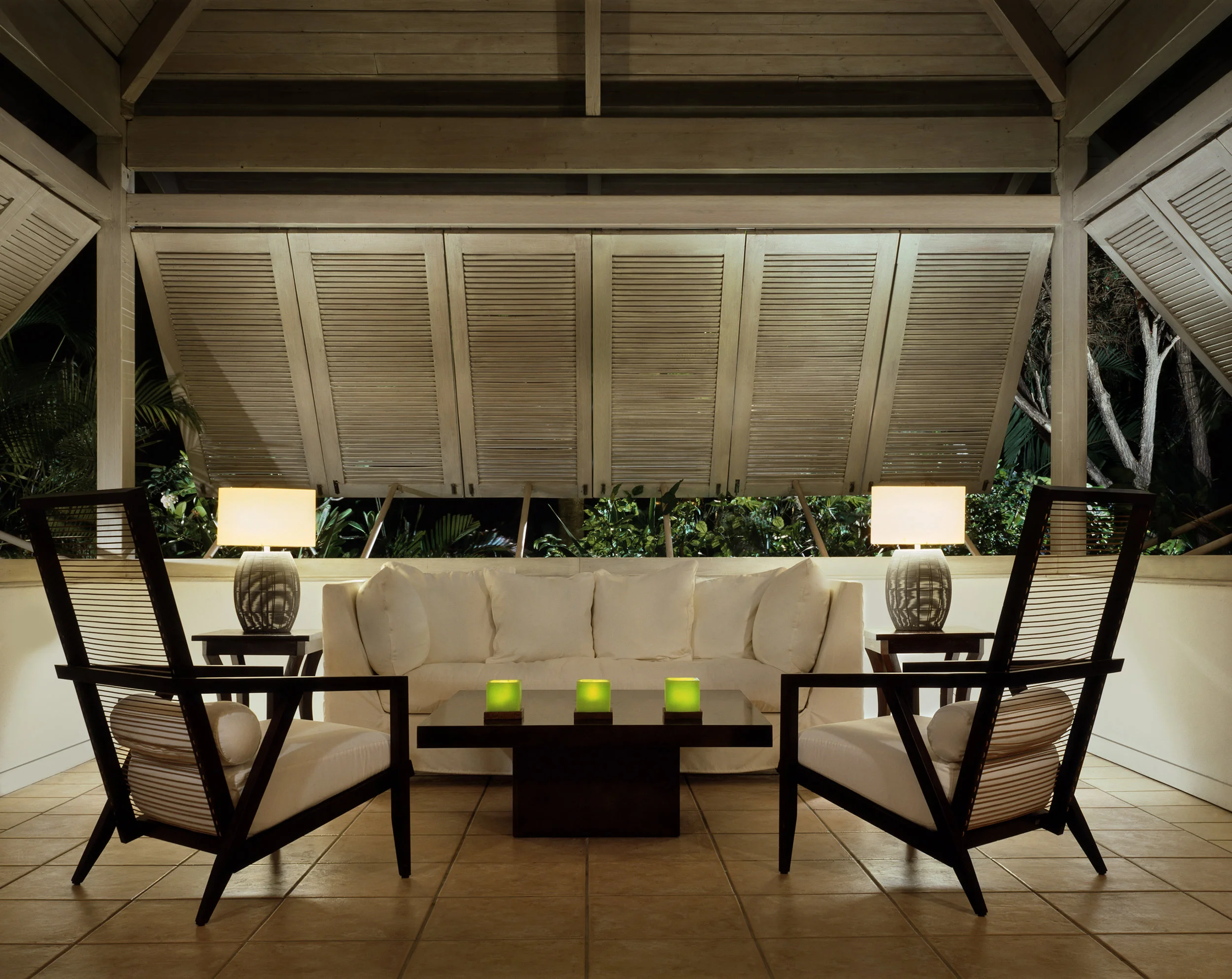 Pavilion Bar by candlelight.jpg