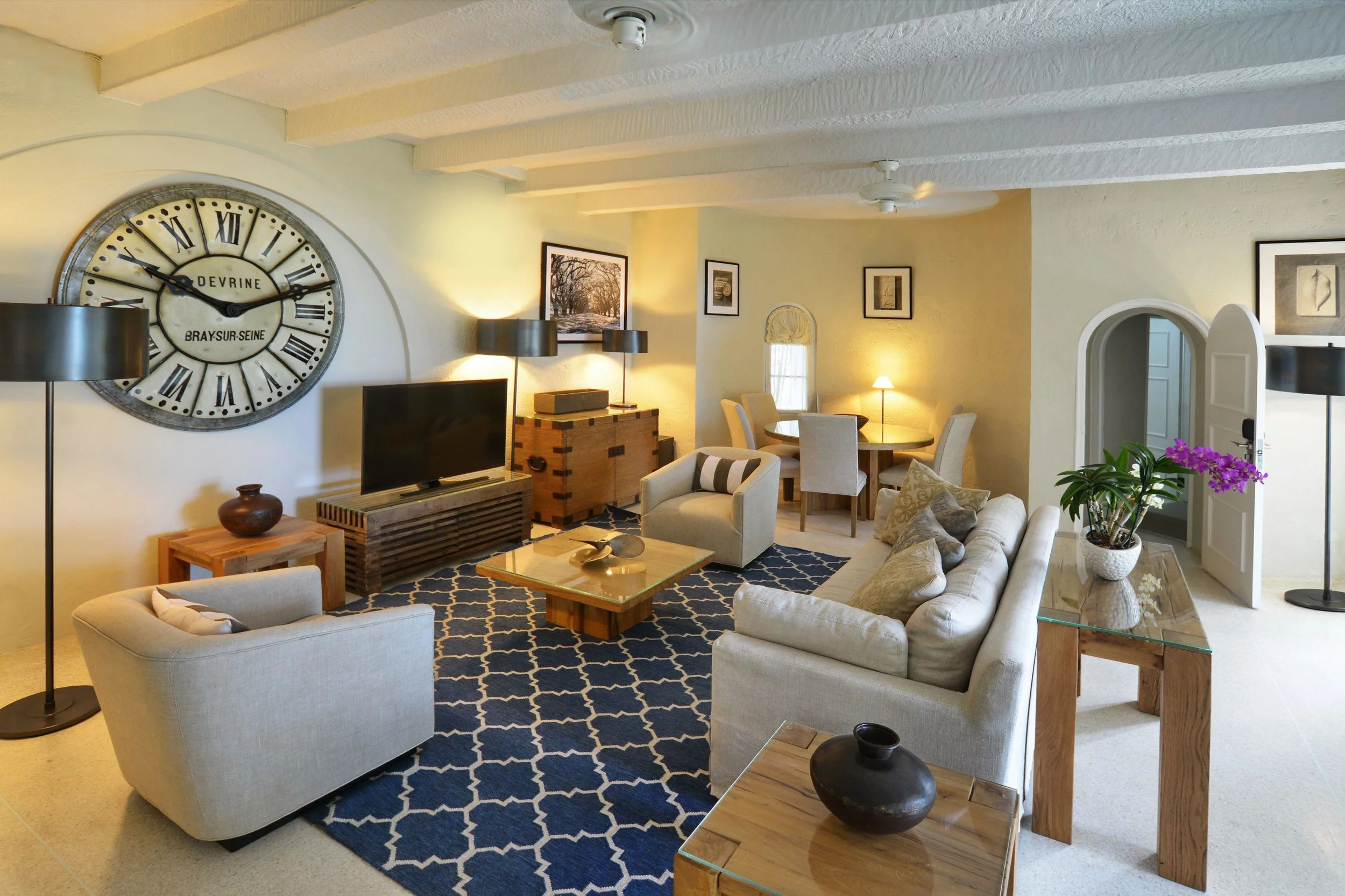 Villa - Two Bedroom Suite - Common Area.jpg