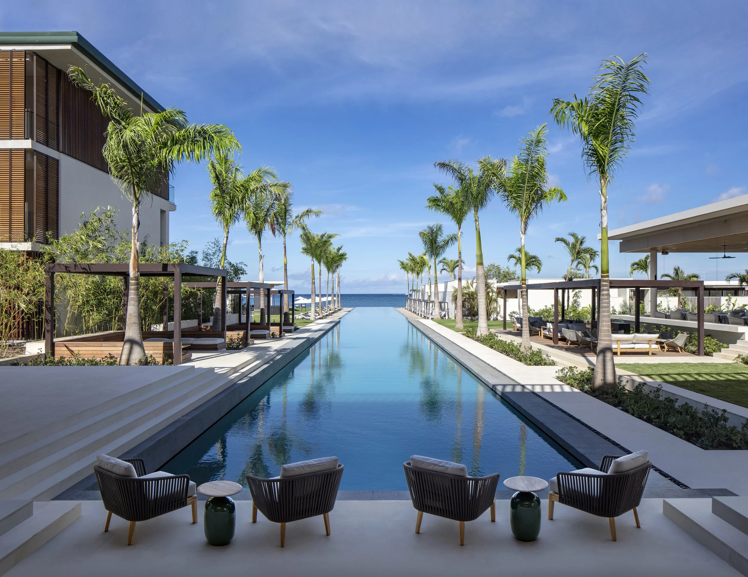 Pool from Lobby by Day.jpg