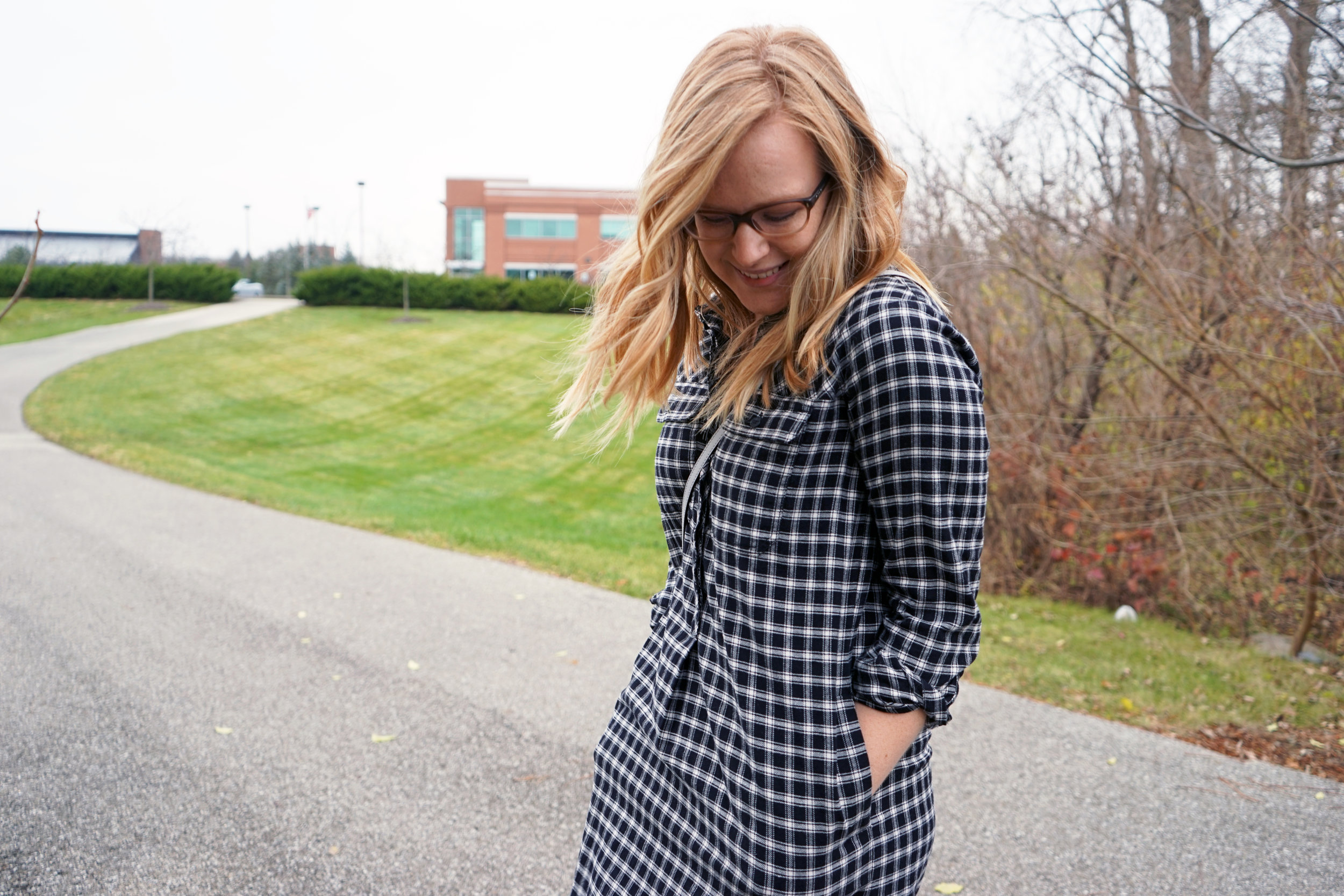 Maggie a la Mode - Madewell Flannel Shirtdress 5.JPG