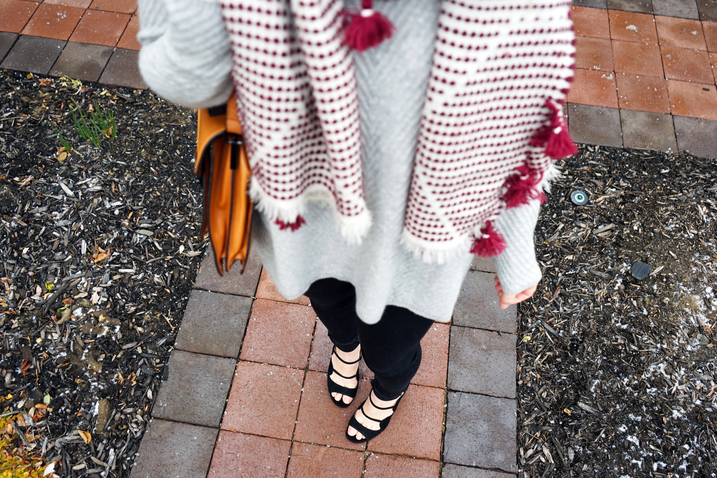 Maggie a la Mode - Madewell Diamond-Dash Tassel Scarf, Nordstrom Collection Chevron Cashmere Sweater, AG High-Waisted Skinny Jeans, Ann Taylor Ashton Suede Scalloped Heels, Loeffler Randall Rider Bag