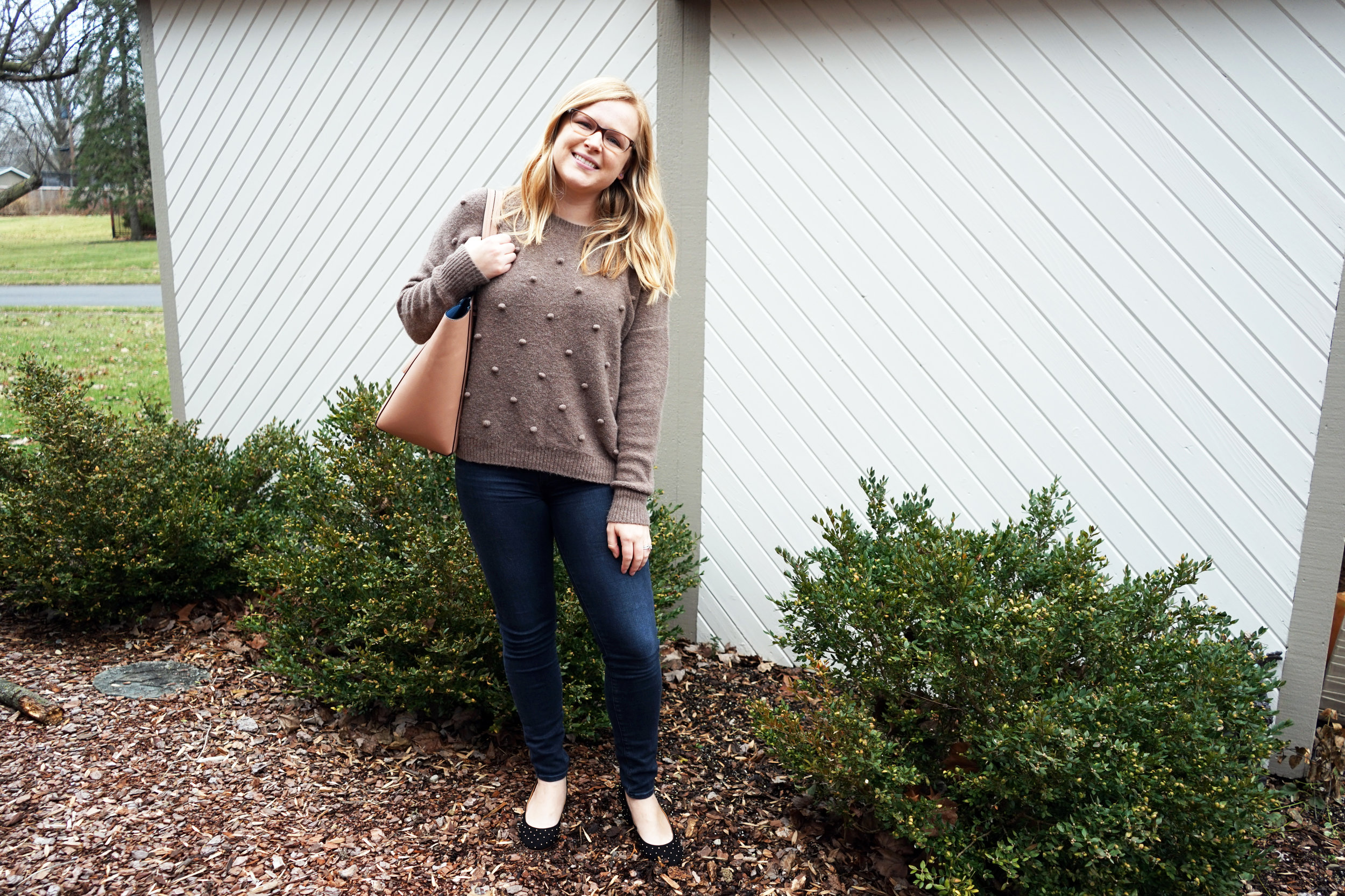 Maggie a la Mode - Madewell Bobble Pullover Sweater, Paige Denim Verdugo Skinny Jean Reed, Sezane Ashley Babies, Blue Les Copains tote