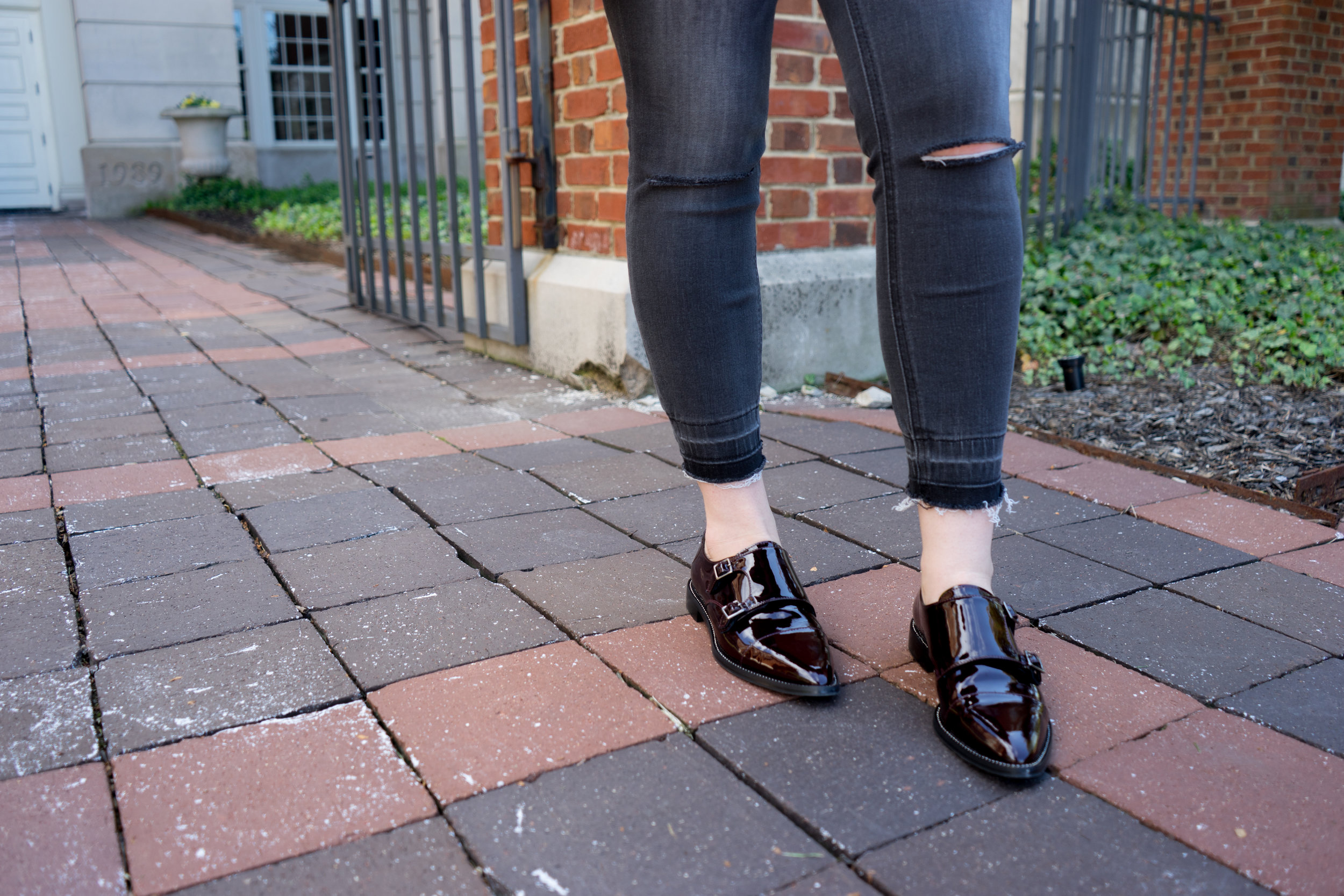 Maggie a la Mode - Madewell Cactus Embroidered Courier Shirt, Aquatalia Harlow Monk Strap Loafers, Coach Saddle 23 Saddlebag, Express Distressed High Waisted Release Hem Ankle Jean Legging