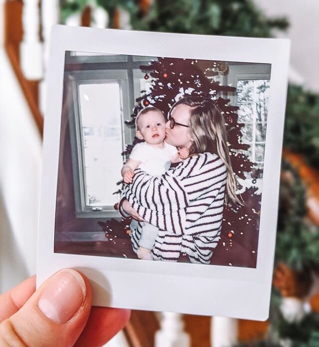 She&rsquo;s making a weird face, but it&rsquo;s cute nonetheless 😊

http://liketk.it/2Iw11 #liketkit @liketoknow.it #LTKunder100 #LTKholidaystyle #freepeople #freepeoplestyle #stripesweater #stripelover #alwaysstripes #freepeoplesweater #cozysweater