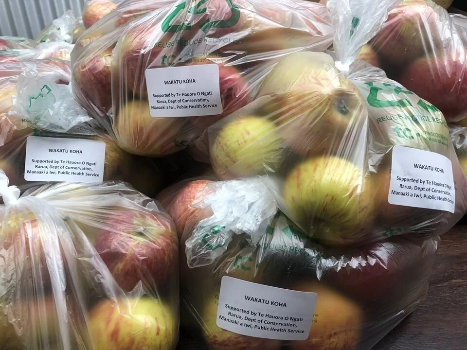 Wakatū apples.jpg