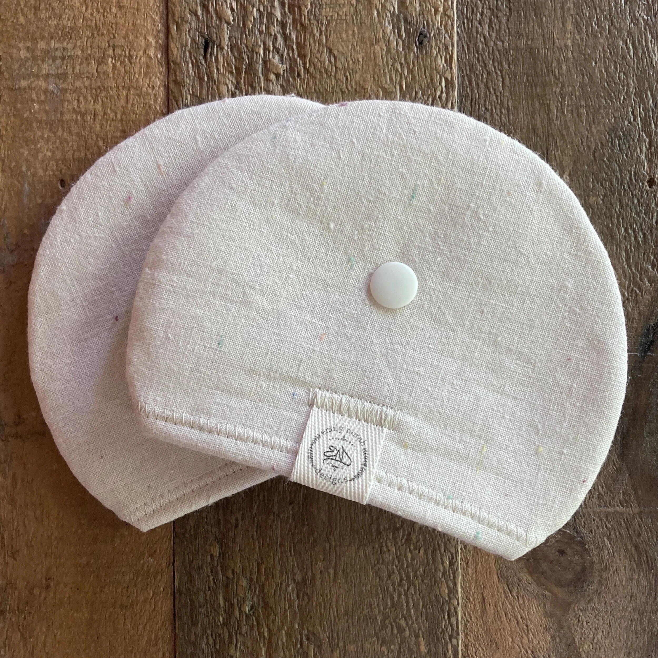 090C5E33-D40A-4DE1-B3F4-54AE70C53E54