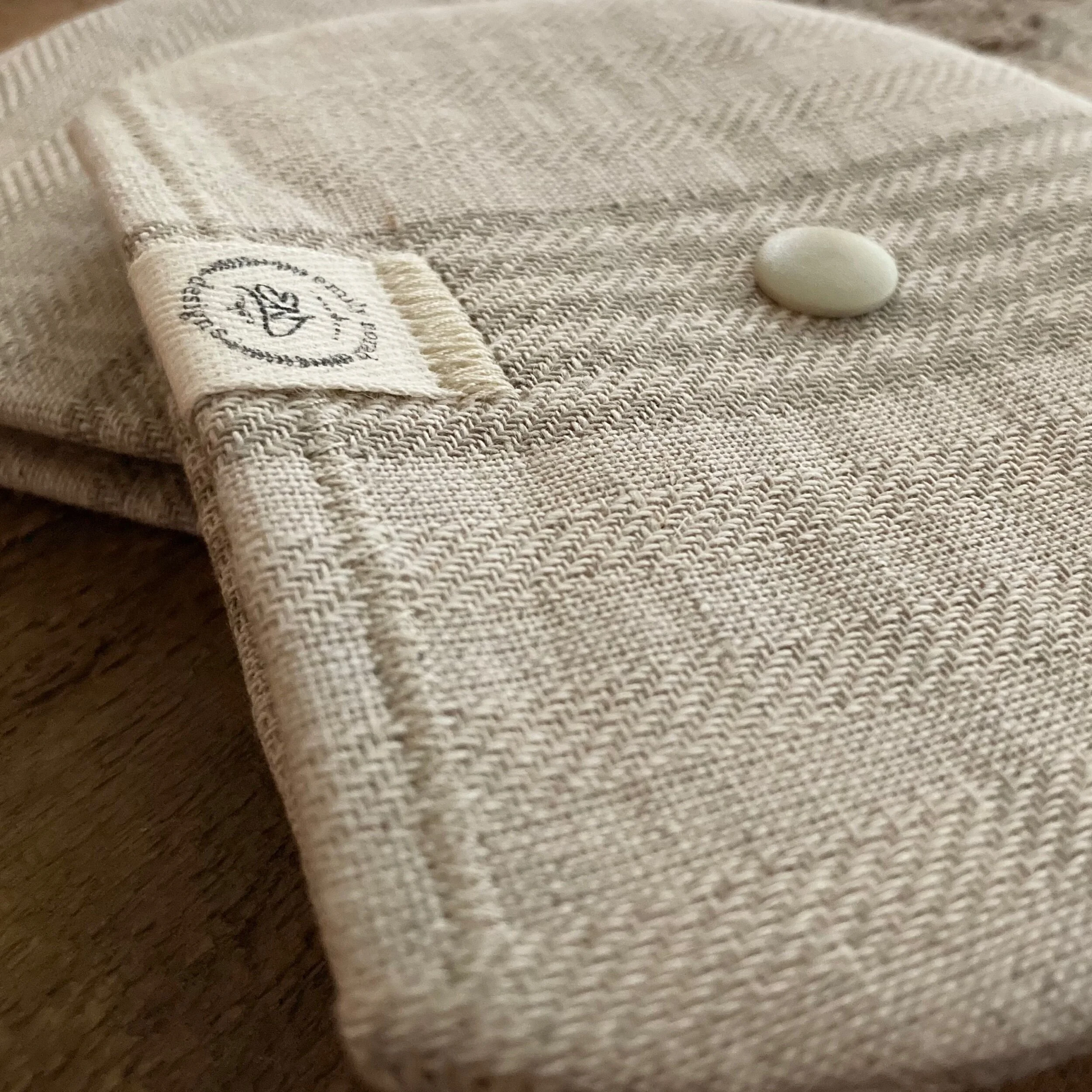 25A5DC6E-88F8-4C4D-A1EA-5AB817359F12