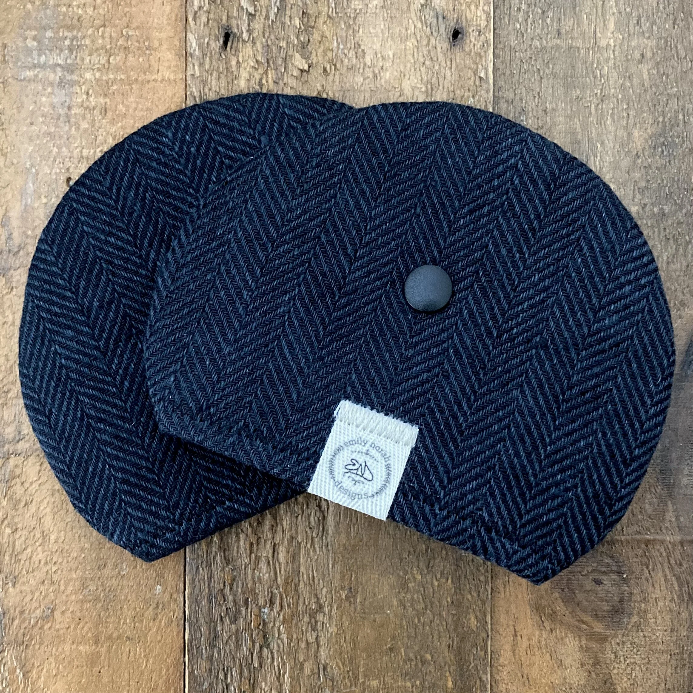 A1633A5A-CBD4-4A0B-8EF7-CA9894EF6D32