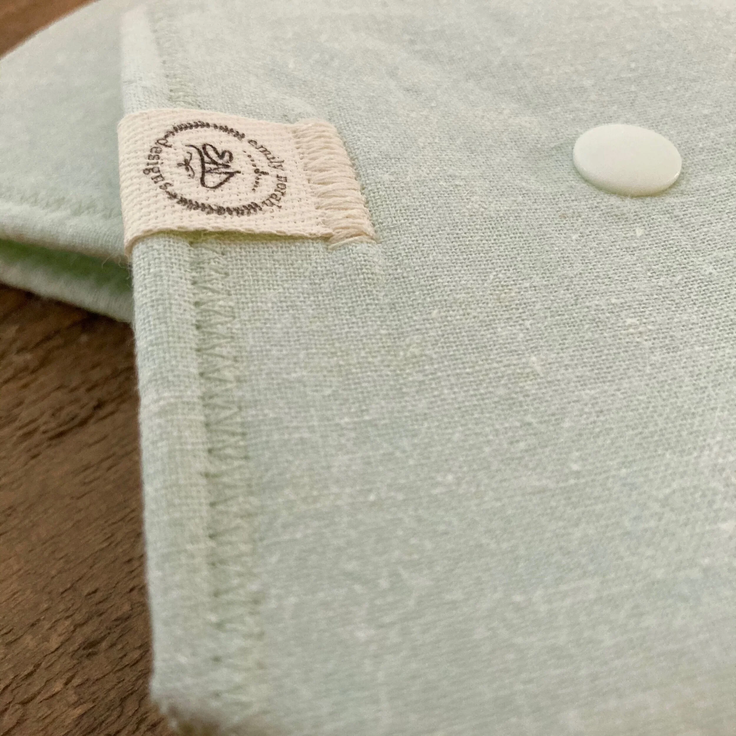 56F6237E-4D41-42E9-916F-83CED2CD0DA2