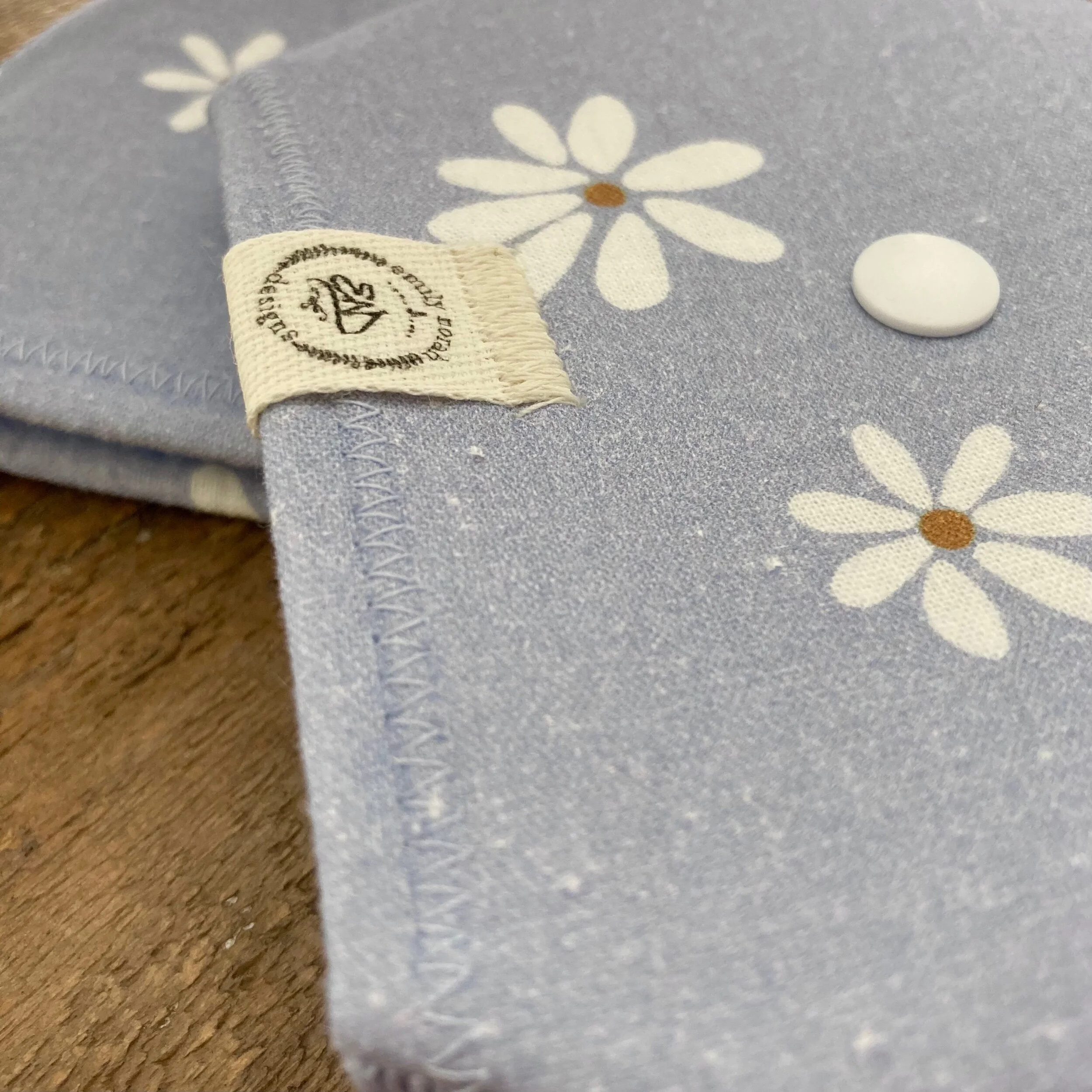 5ED0706C-3E2D-4DDE-9291-7DE5244AE312