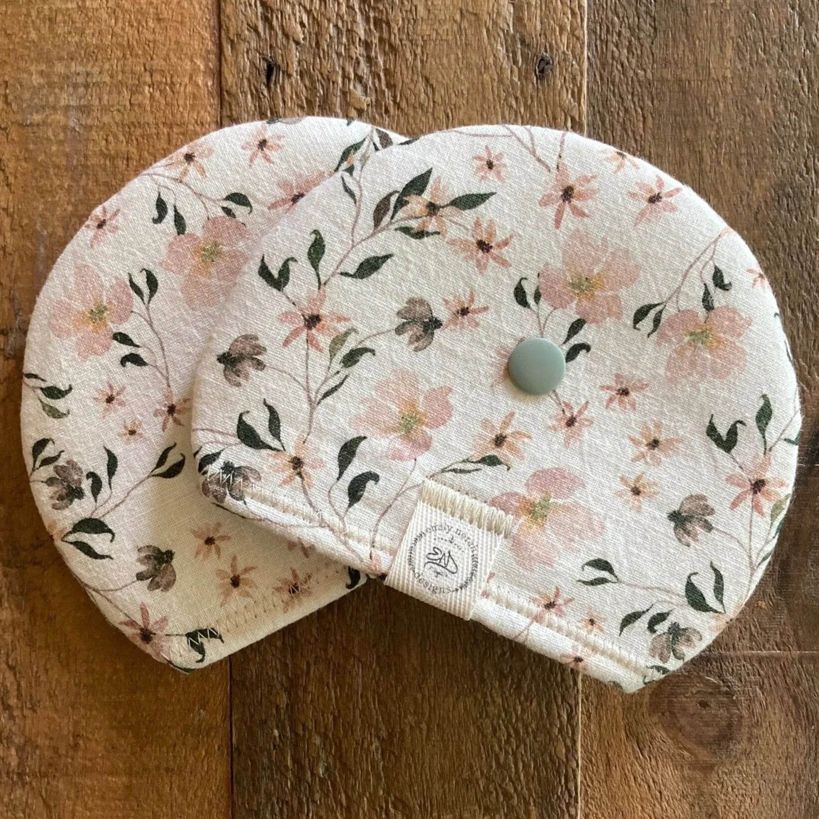 6694B5C4-697D-4753-8D05-9230FA95CE90