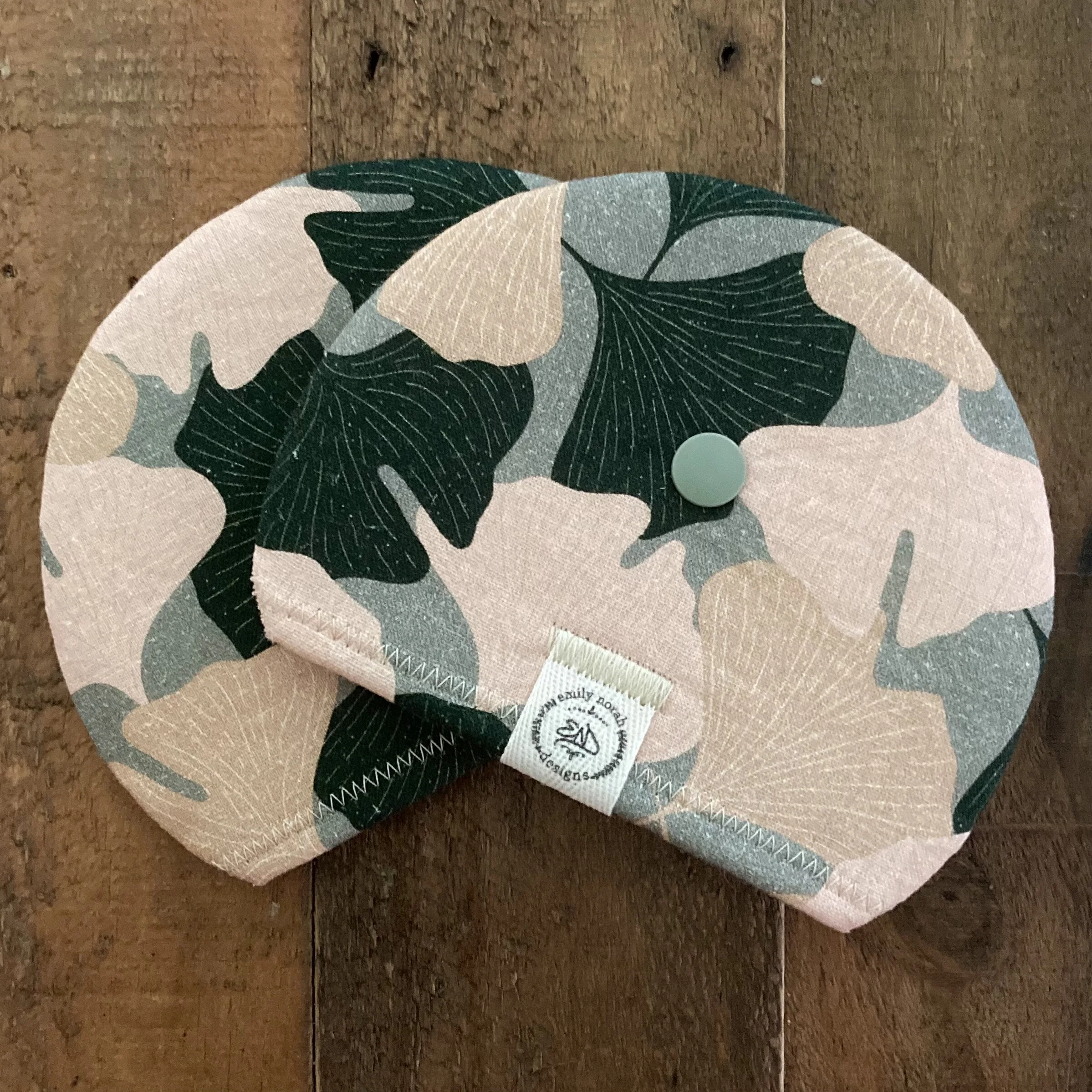 7960DBA3-E2A0-4C1B-8141-0922B4FC090D