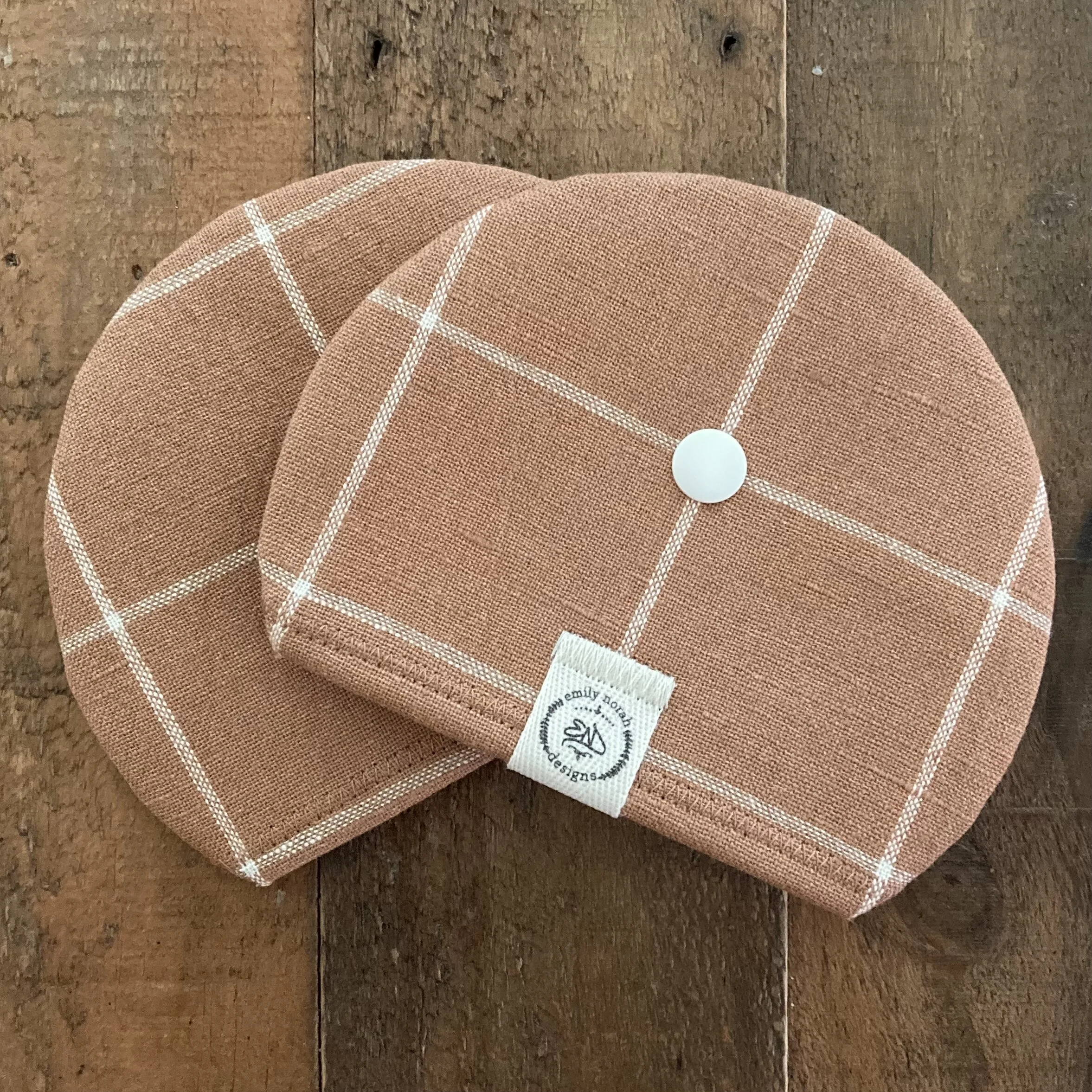 AE8C0BA6-F1DC-4383-A6BE-CD0DCDB42300