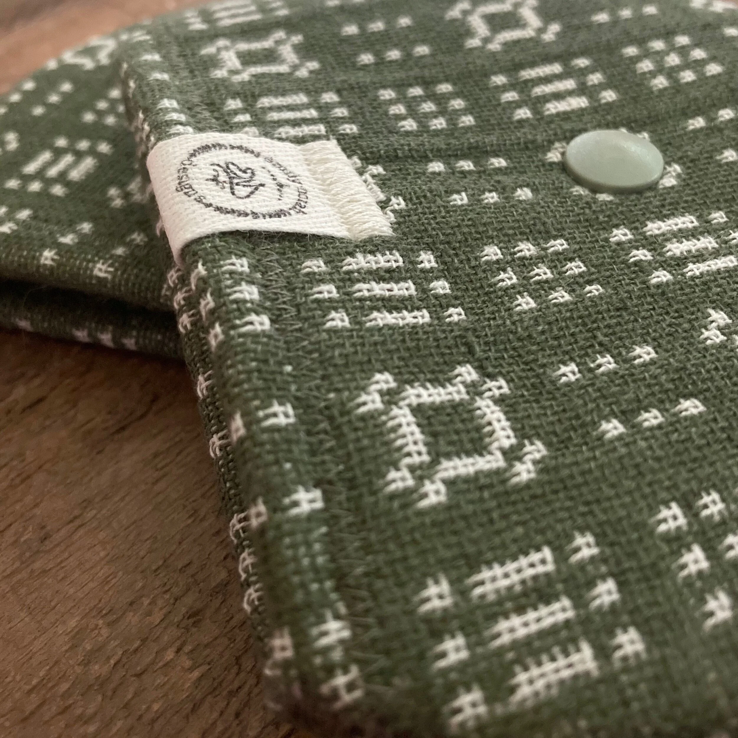 D0CF46F6-8E98-4FA7-B3AA-0E9BCCE9B7FE