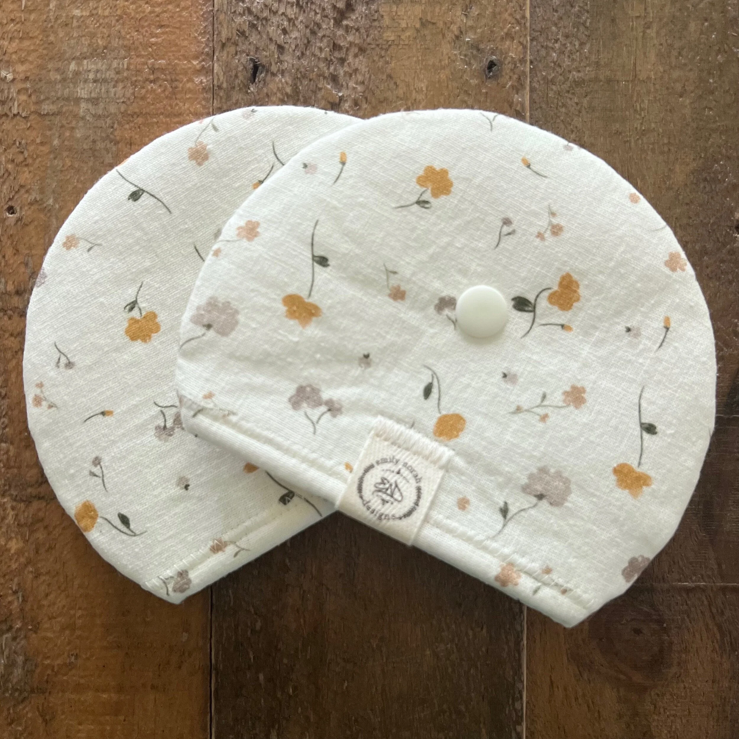 704B83B9-FE4B-4CED-A838-8828AEB5D255