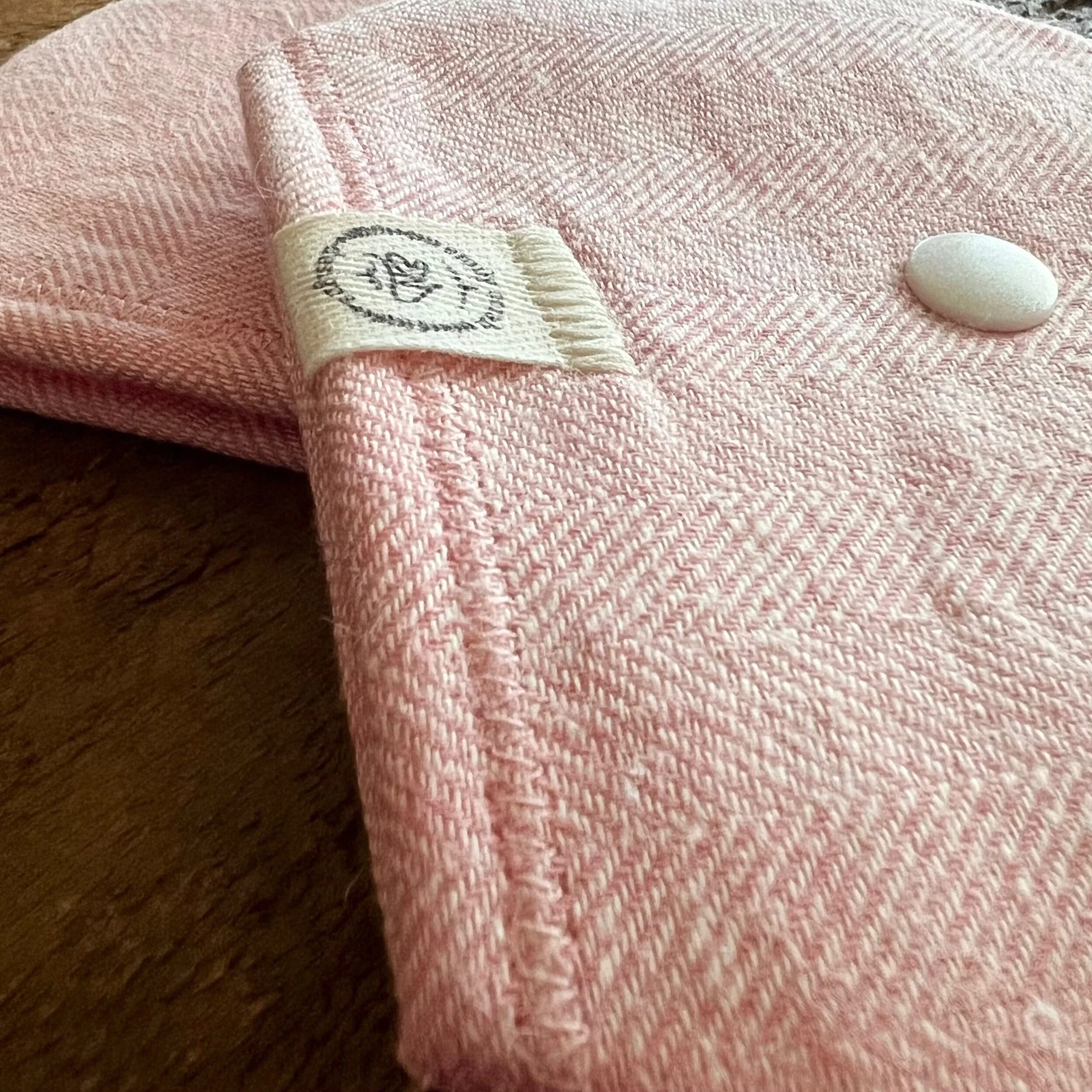 7B965D1B-929E-4FC0-A22E-5C49FC892ABA