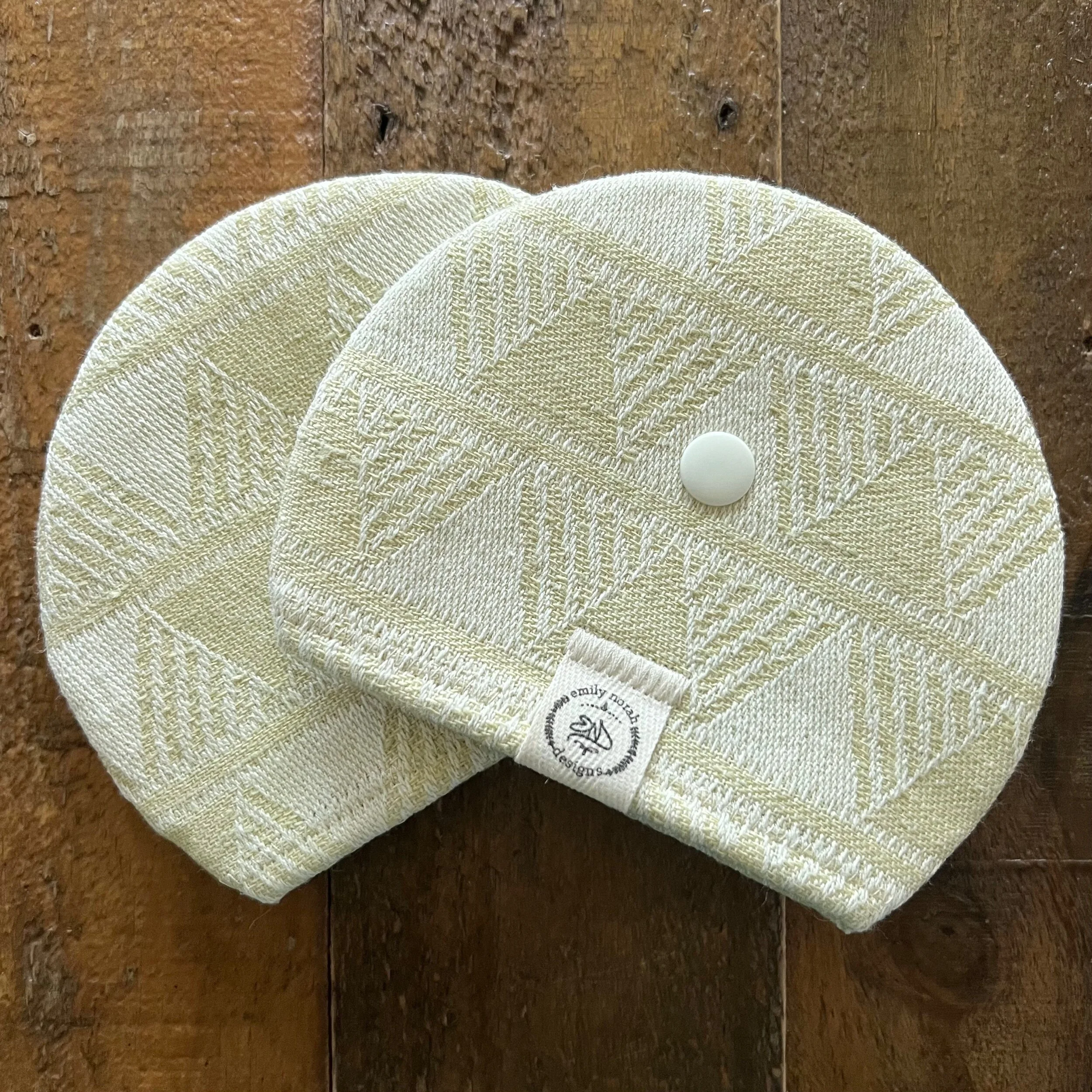 EFF4985C-B4E7-4EF3-B450-92B49BEB5E76