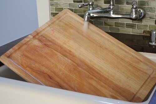 Washing-Cutting-Board.jpg