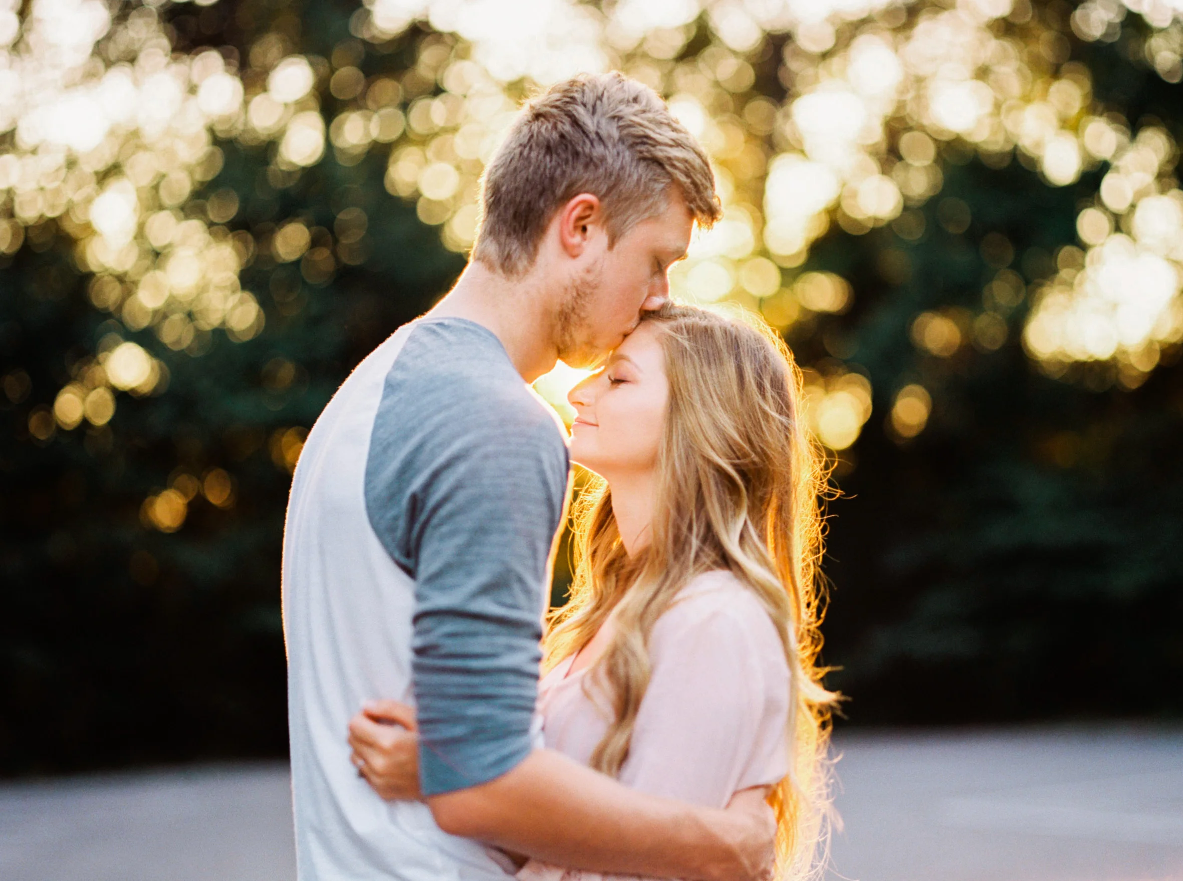 Contax 645 vs Pentax 67 vs Pentax 645 vs Hasselblad H2 vs Mamiya 645