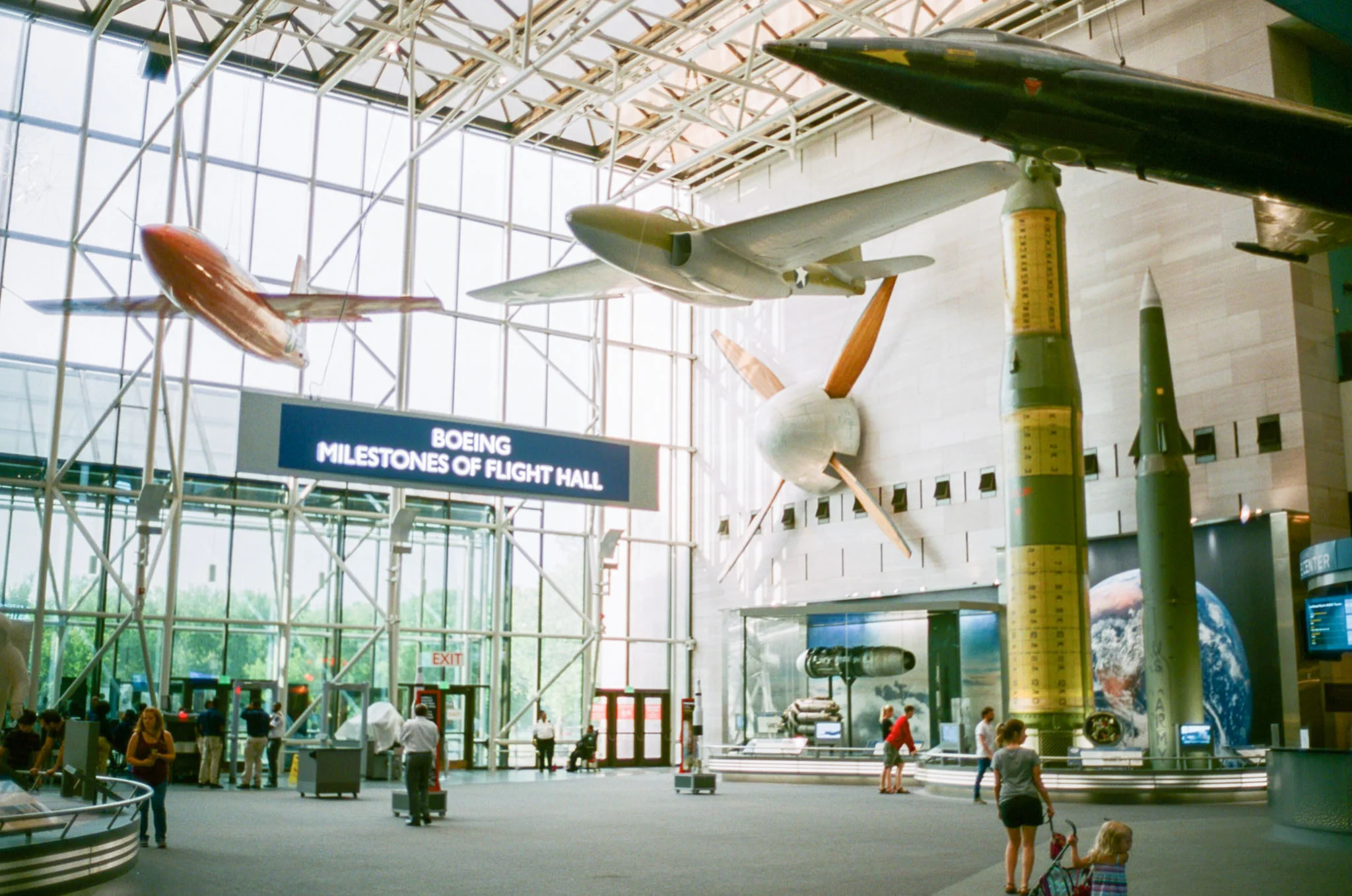 Image of the Washington D.C. Smithsonian Air and Space Museum taken with Leica m2 and Voigtlander 35mm f/1.4 Nokton Classic
