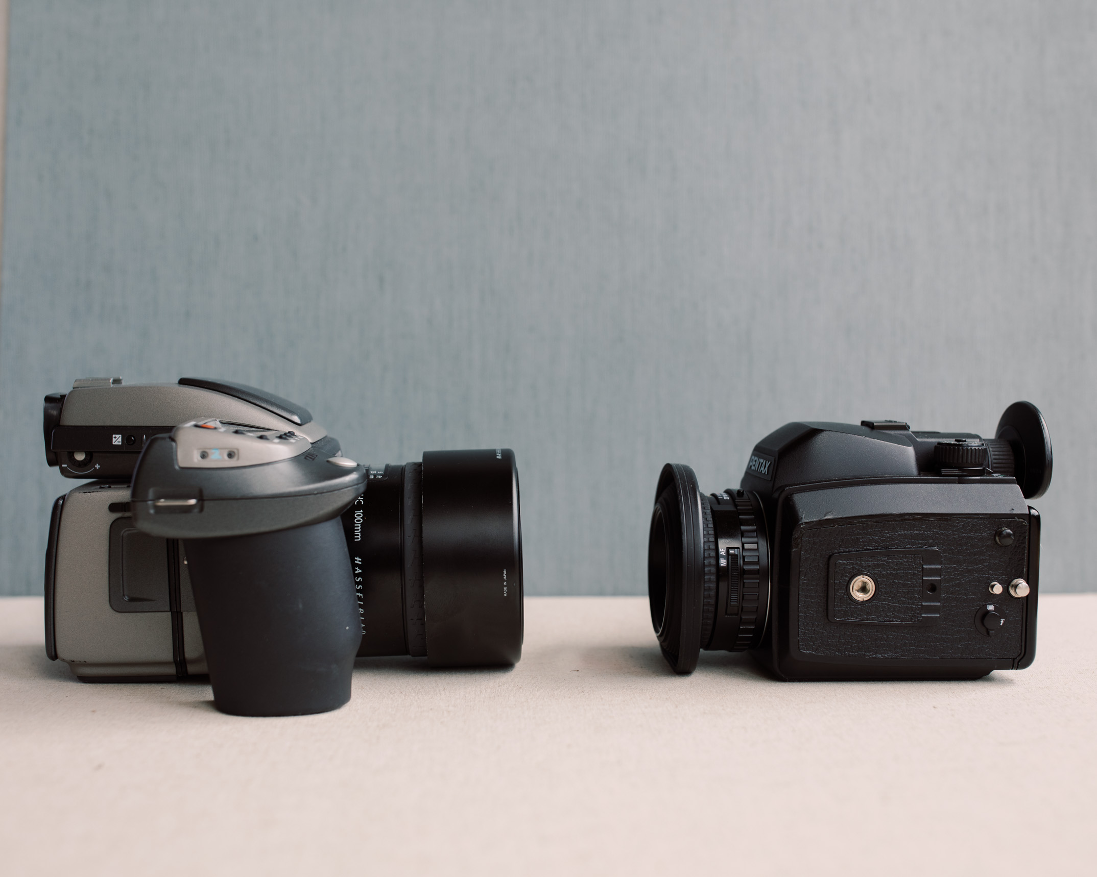 pentax 645 vs contax 645 pentax 645 vs contax 645