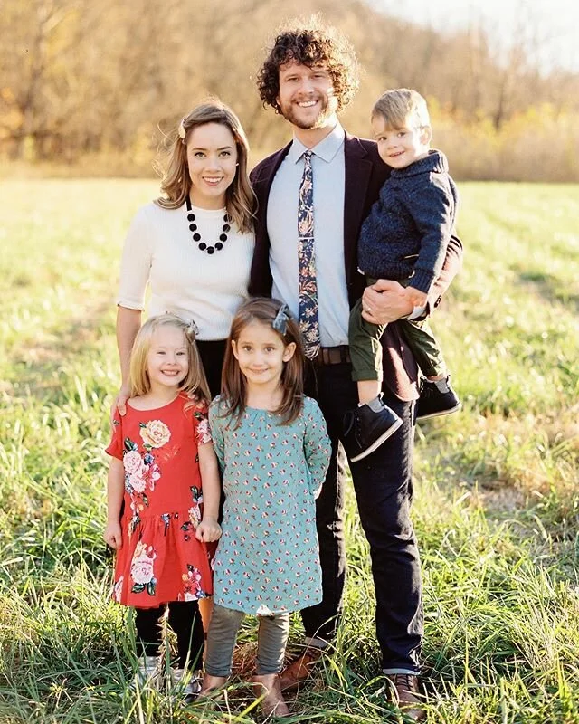 We cannot believe it&rsquo;s almost Christmas. Can you? 
It&rsquo;s so easy to stress during this time of year. But, we&rsquo;re taking it easy. We kind of have to! 
We still have two weddings left, plus we still need to put up our Christmas tree AND...although we really want to, we are probably not doing Christmas cards this year 😅. I used to feel guilty for &ldquo;not doing enough&rdquo;, but honestly, that only brings stress to me and the people that I love. We&rsquo;re learning to live gracefully&mdash;do our best without stress, and let God handle the rest. 
If you&rsquo;re in a similar boat, we hope you have a grace-filled holiday!
&bull;
📷: @rachlovestroy

#mykentuckybride #brides #kentuckywedding #kentuckyweddingphotographer #louisvilleweddingphotographer #lexingtonweddingphotographer #cincinnatiweddingphotographer