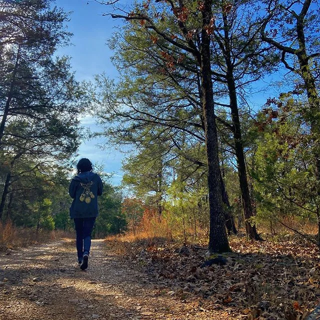 Looks like my hoodie is headed off into the woods... wait for me! @deathstardarling #walnutvalleyfestival #getaway #naturewalk #autumn