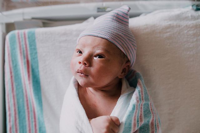 Welcome to the world, Max!
Born to mom and dad, Kristen and Harrison, on September 19, 2019. The little guy made a big move from the east coast to the west coast while in his mama&rsquo;s belly this summer. I connected with them this summer and we qu