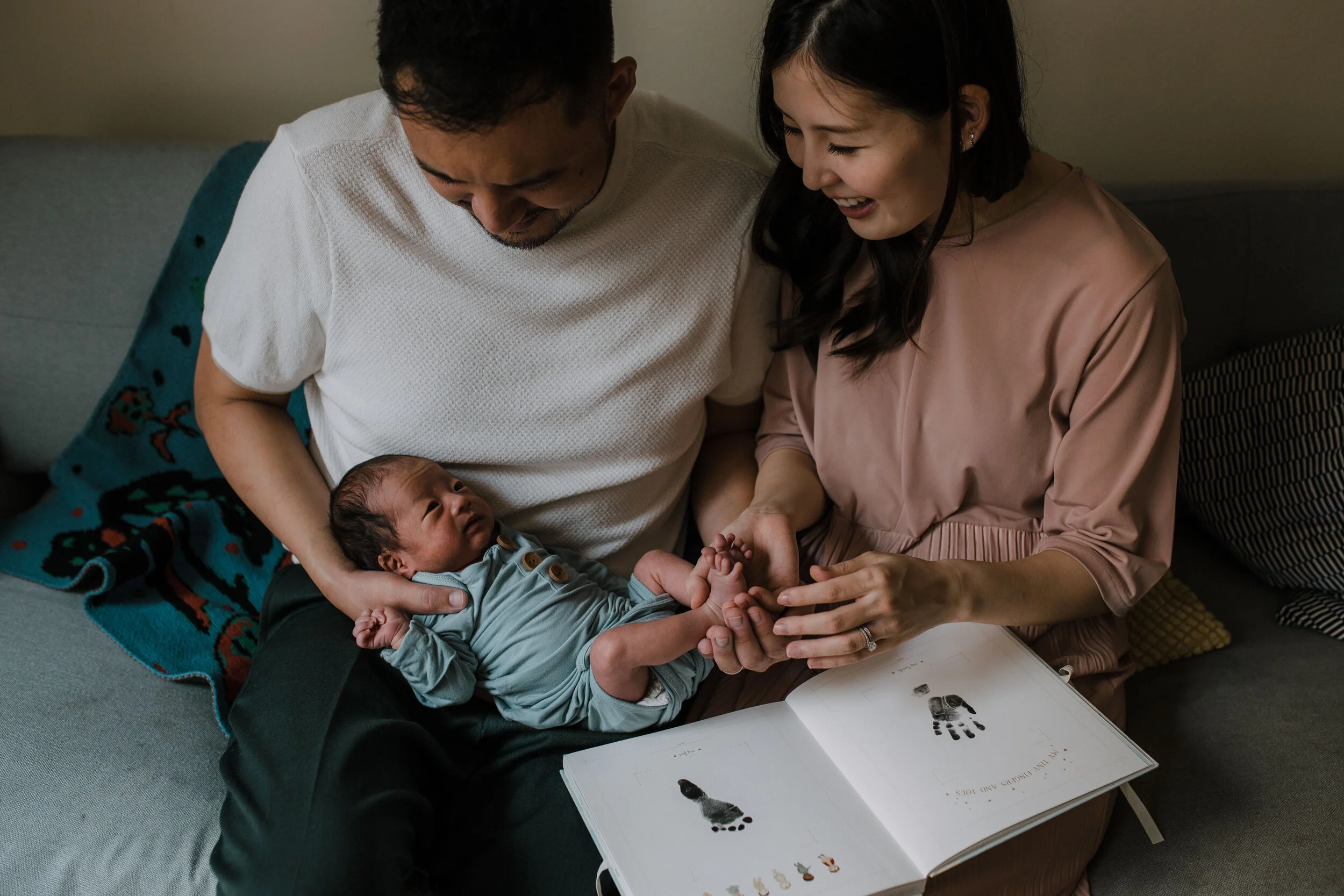 leon newborn final-101.jpg