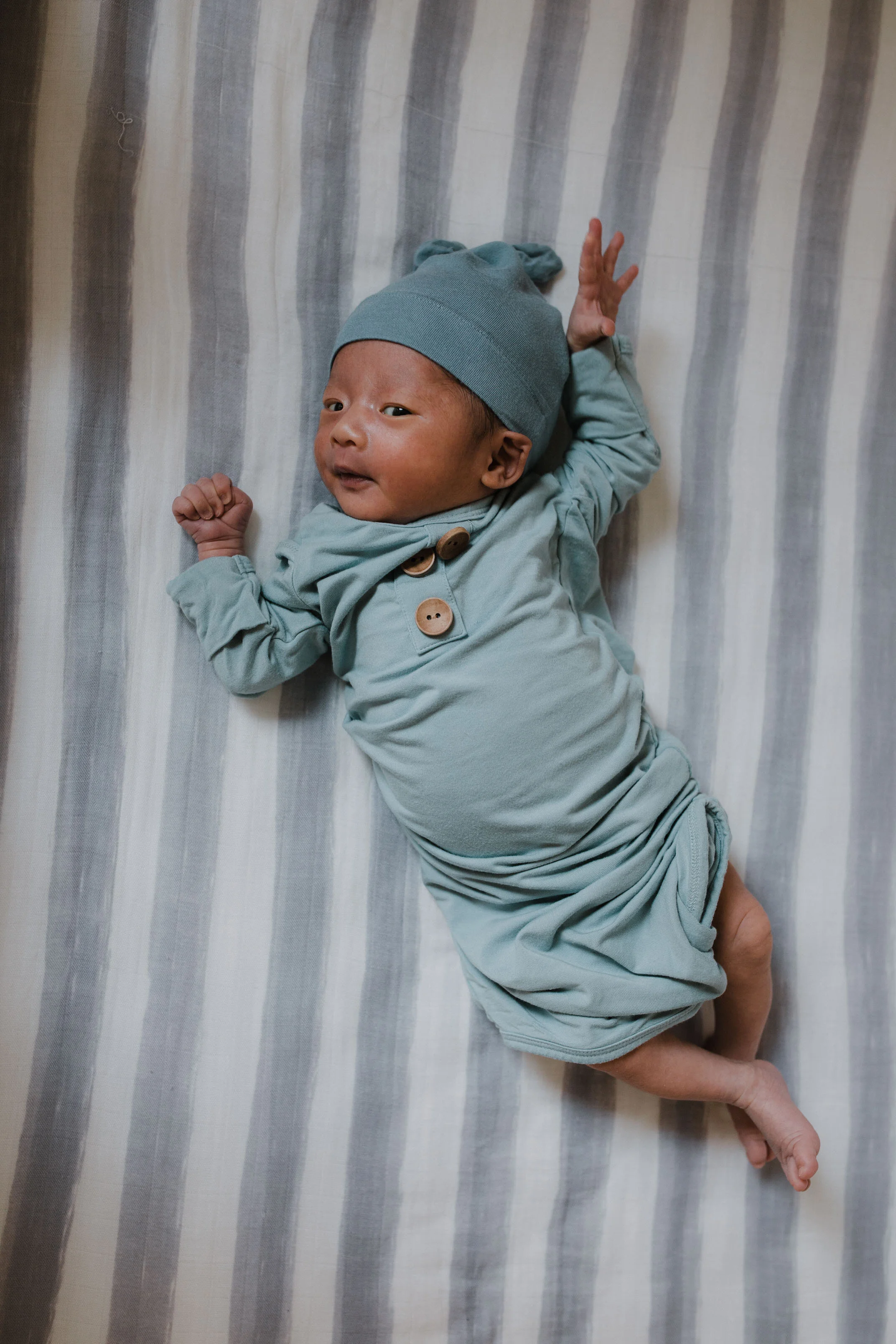 leon newborn final-123.jpg