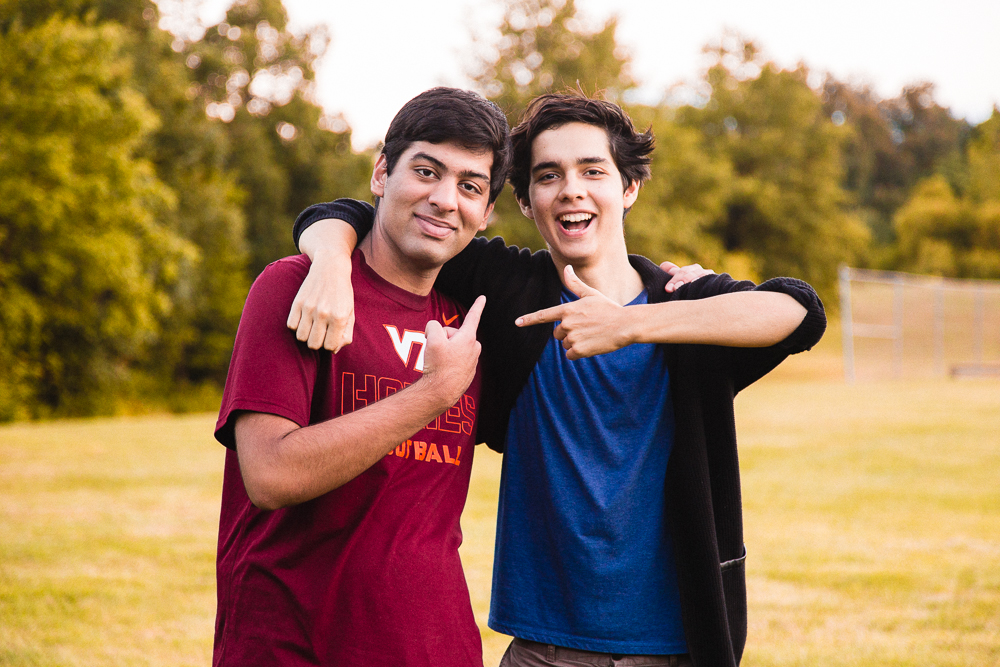 As summer is beginning to start packing it's bags, Fall is now a fresh thought in our minds. I recently met up with my good friend Farooq, a fellow photographer in Northern VA. It's been too long since we bumped heads. And working with him is still as fun as it was years back.