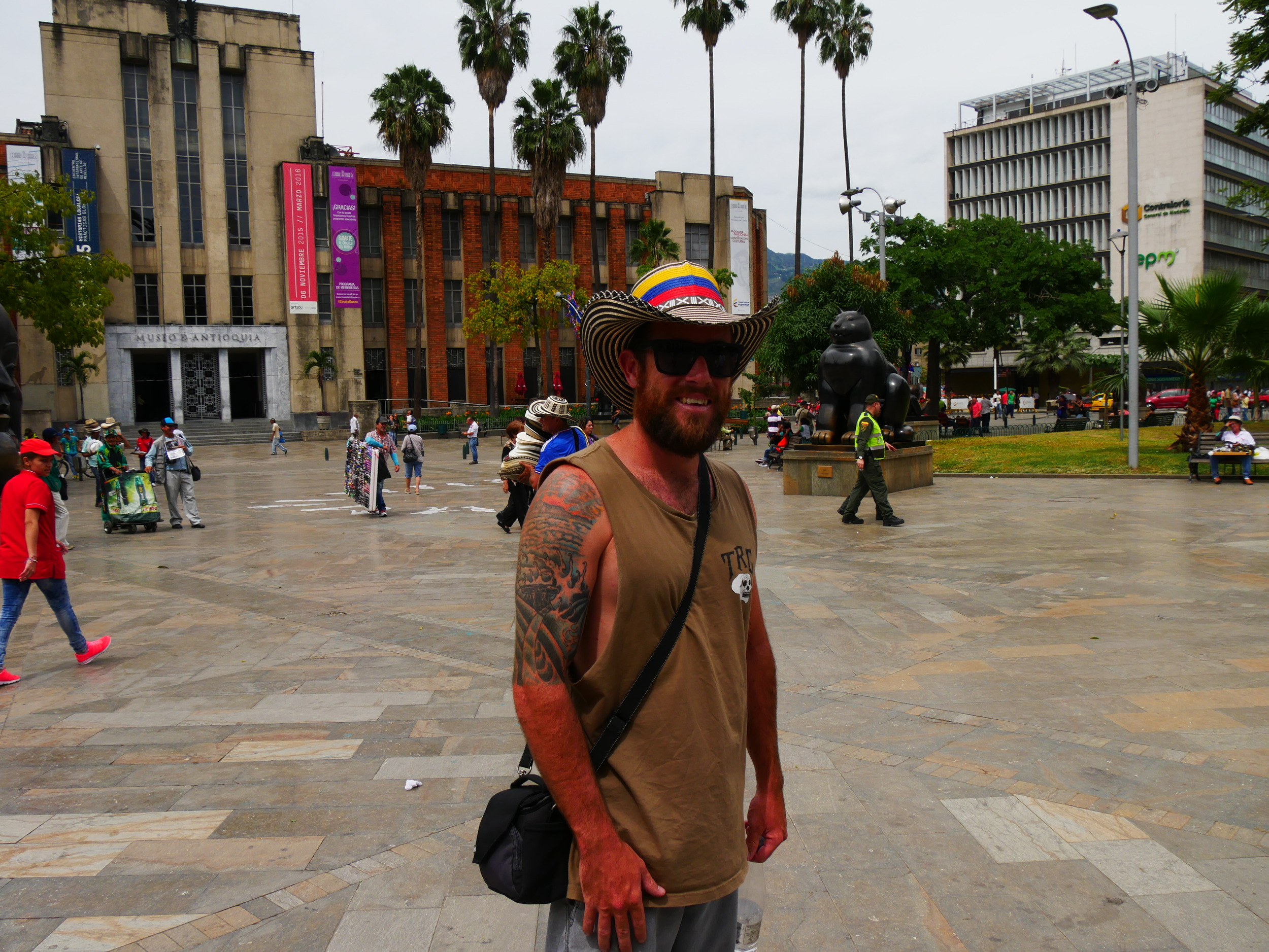  Dom trying to get sold a hat. Medellin 