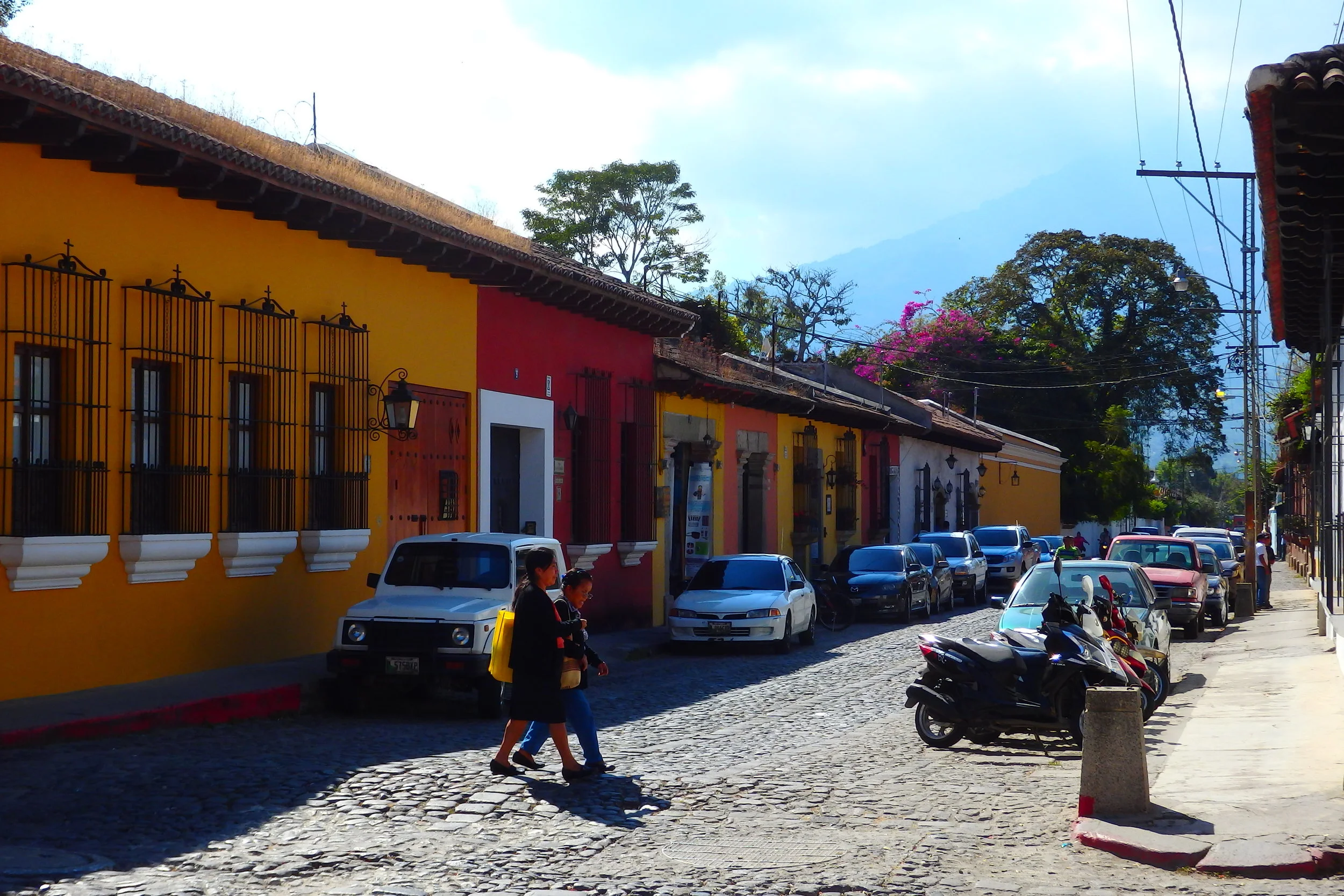  Antigua streets 