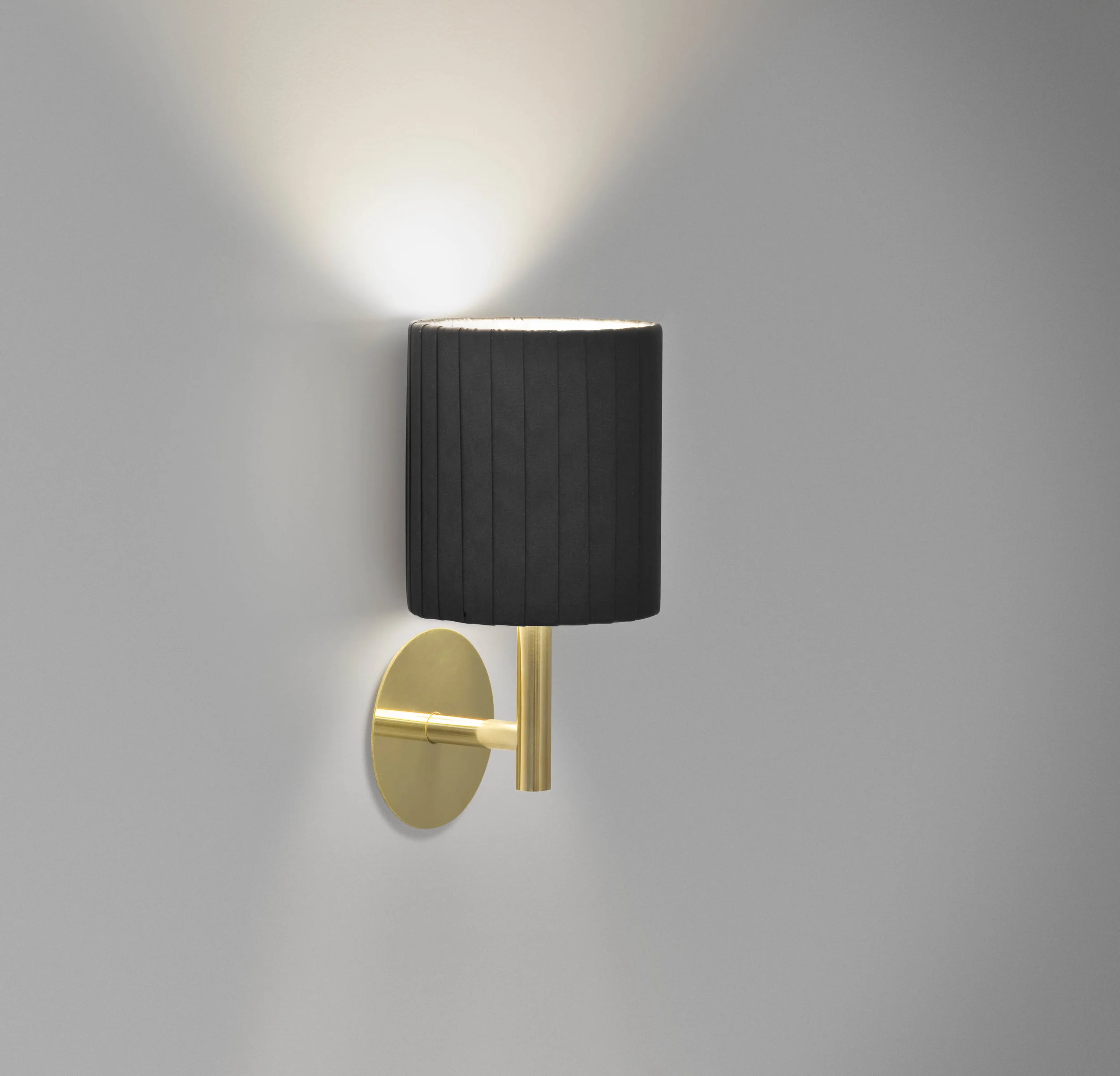 alpha_brass_black.jpg