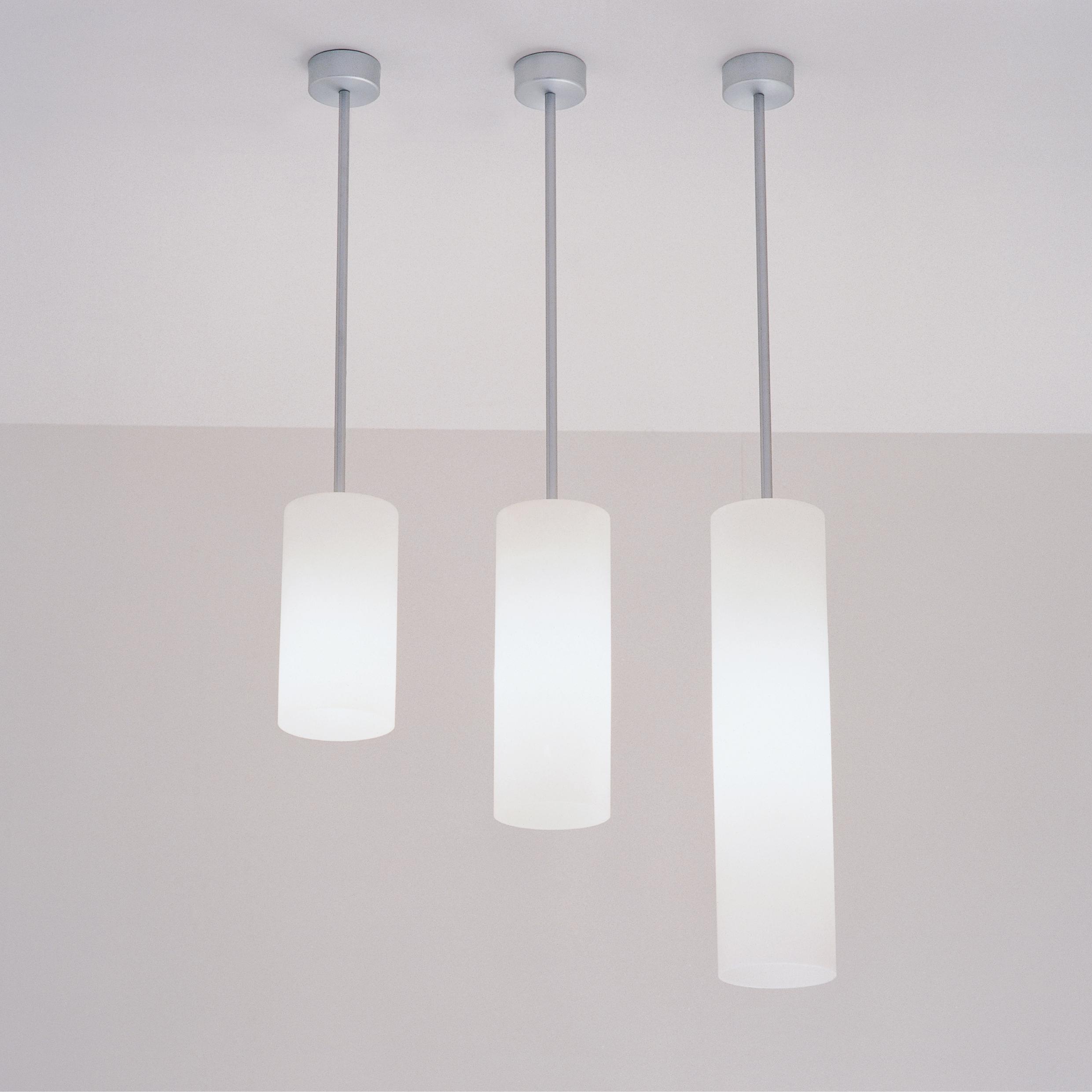ISM Objects_Bud small medium big_Pendant.JPG