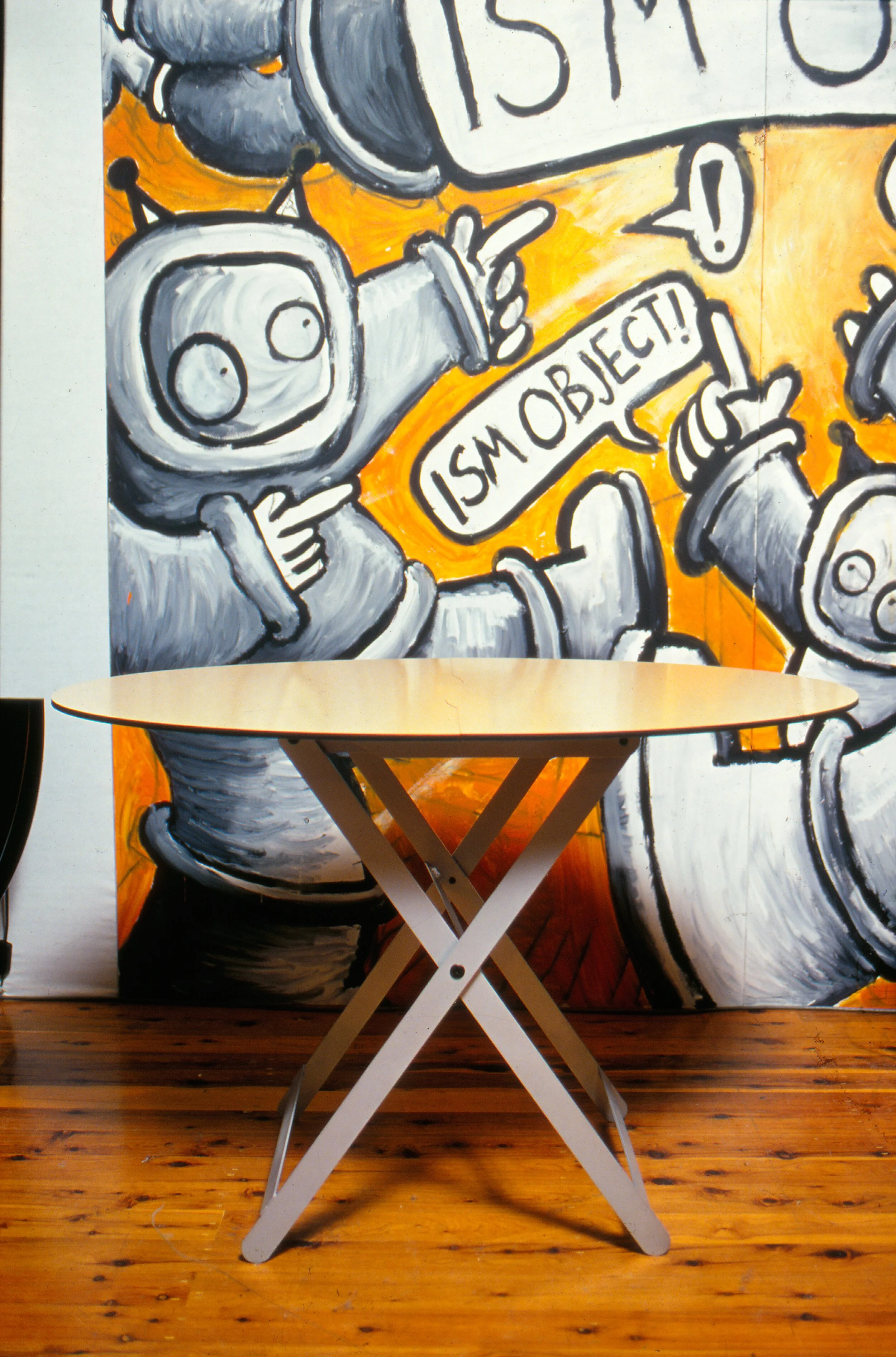 1991_Amazing Larry with mural.jpg