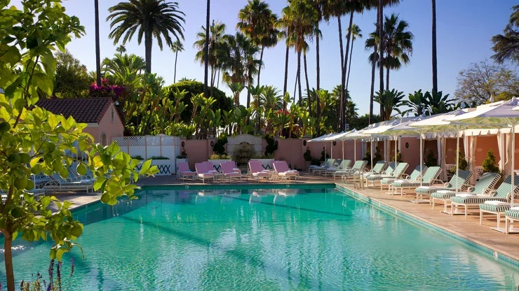 beverlyhillshotelpool171226.jpg