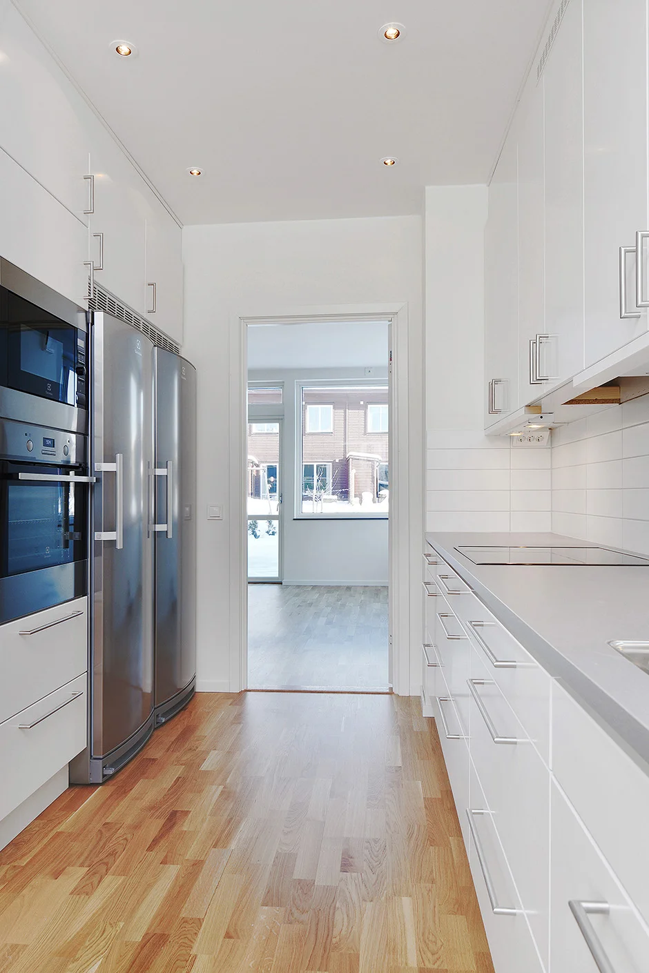 Smaa-Huddinge-Vistaberg-Tradgardsstad-4villor-Interior-Kok.jpg