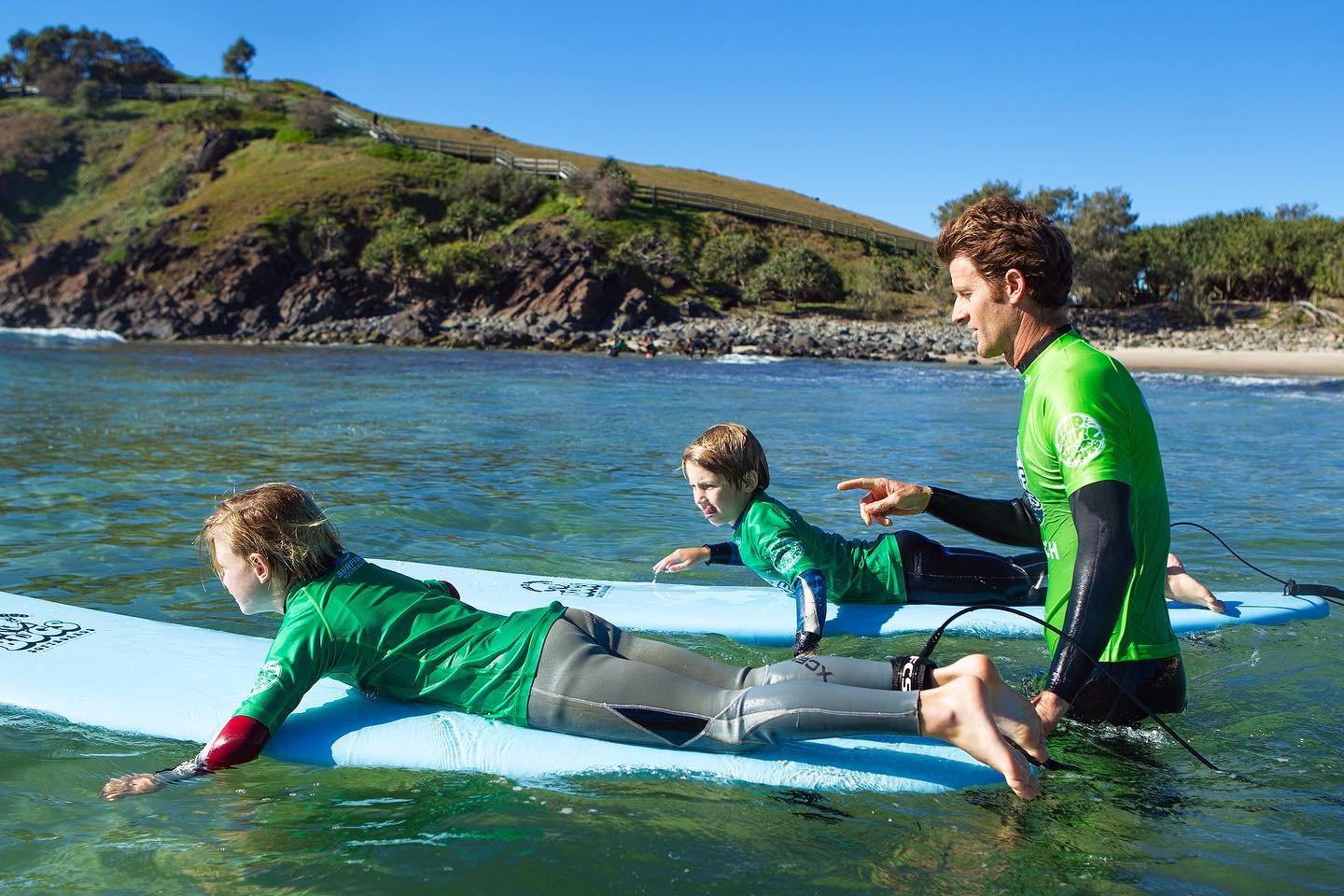 Private vs Group Surf Lessons: Which Is Right for You?