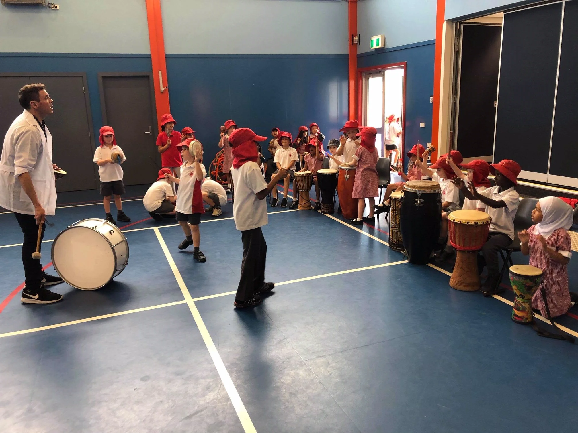 drum circle 1.JPG