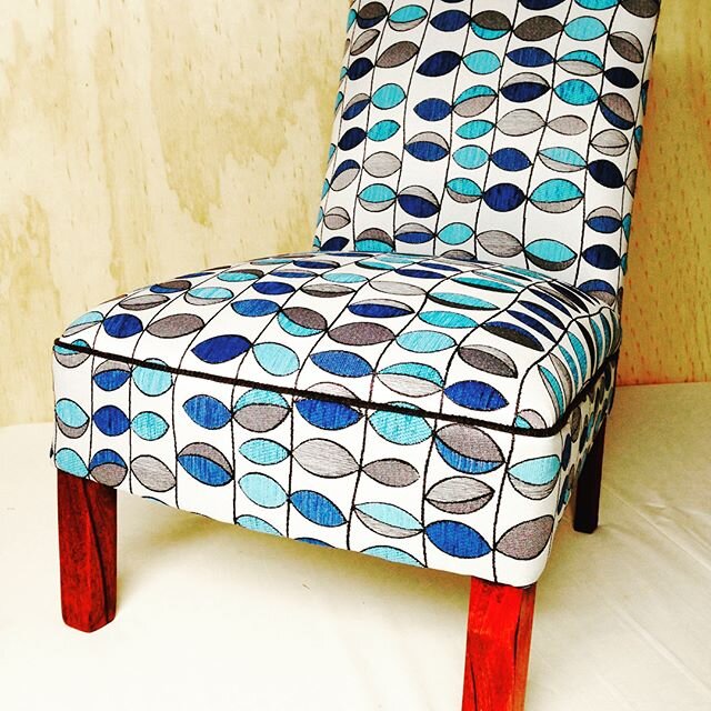 pattern-blue-bedroom-chair-jute-upholstery-canberra.jpg