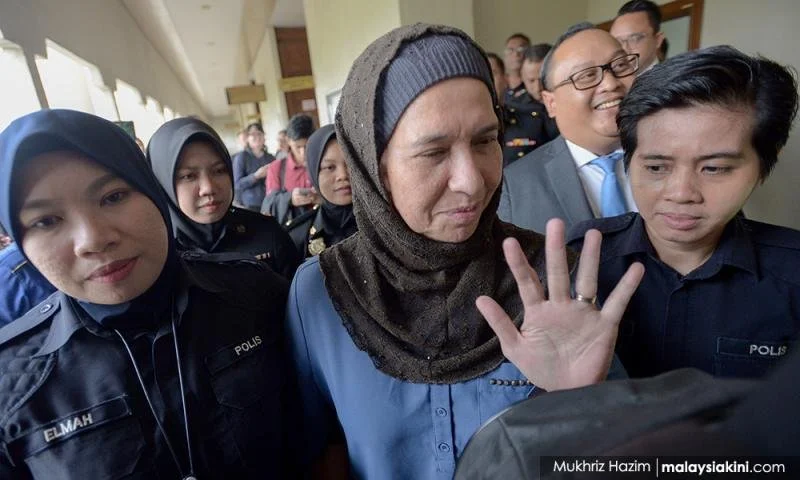 BEKAS CEO SSM, ANAK BERDEPAN 37 DAKWAAN RASUAH RM5.7J