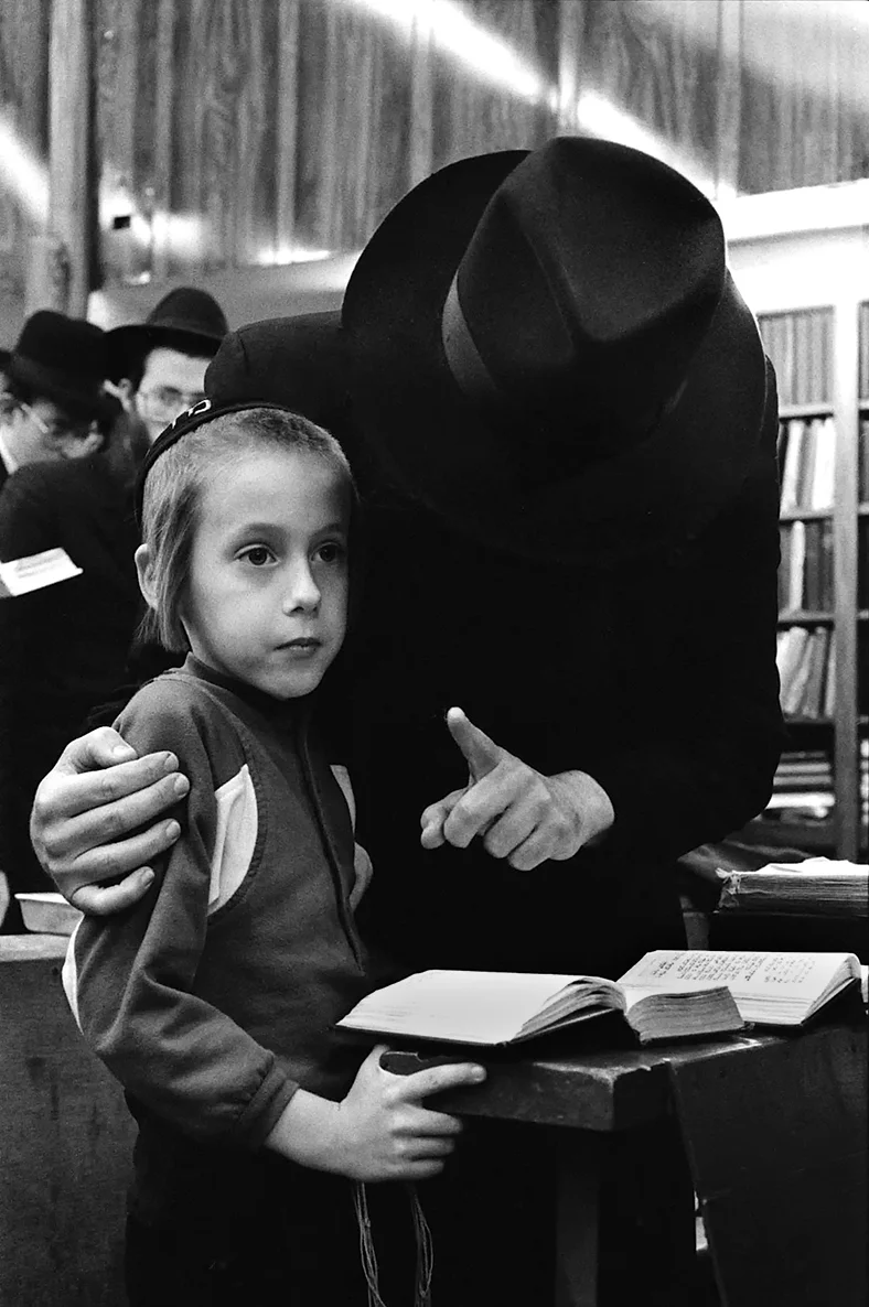Jewish orthodox community, Brooklyn, New York, 1985