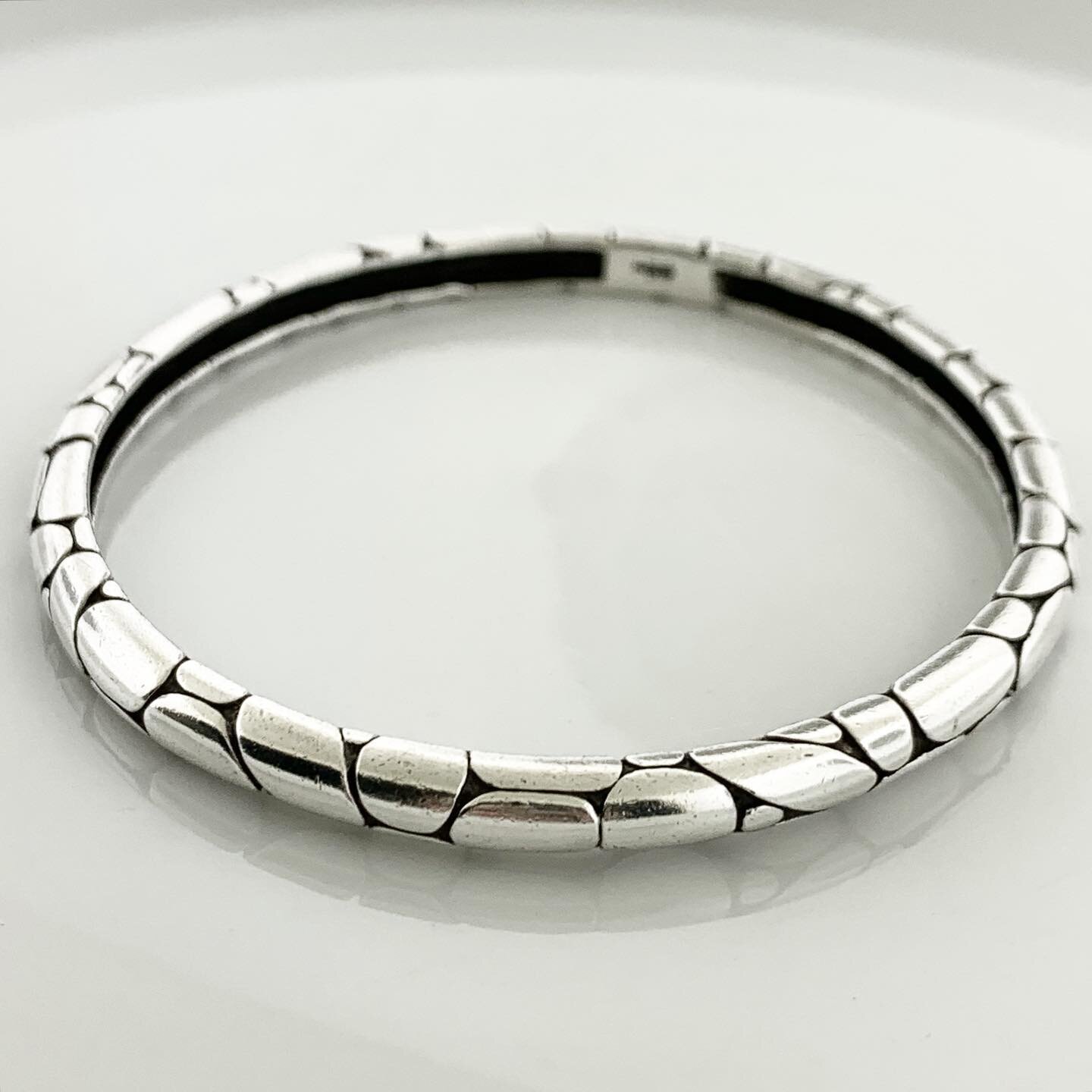 Estate John Hardy Sterling Silver Pebble Textured Bangle Bracelet 

DM to inquire