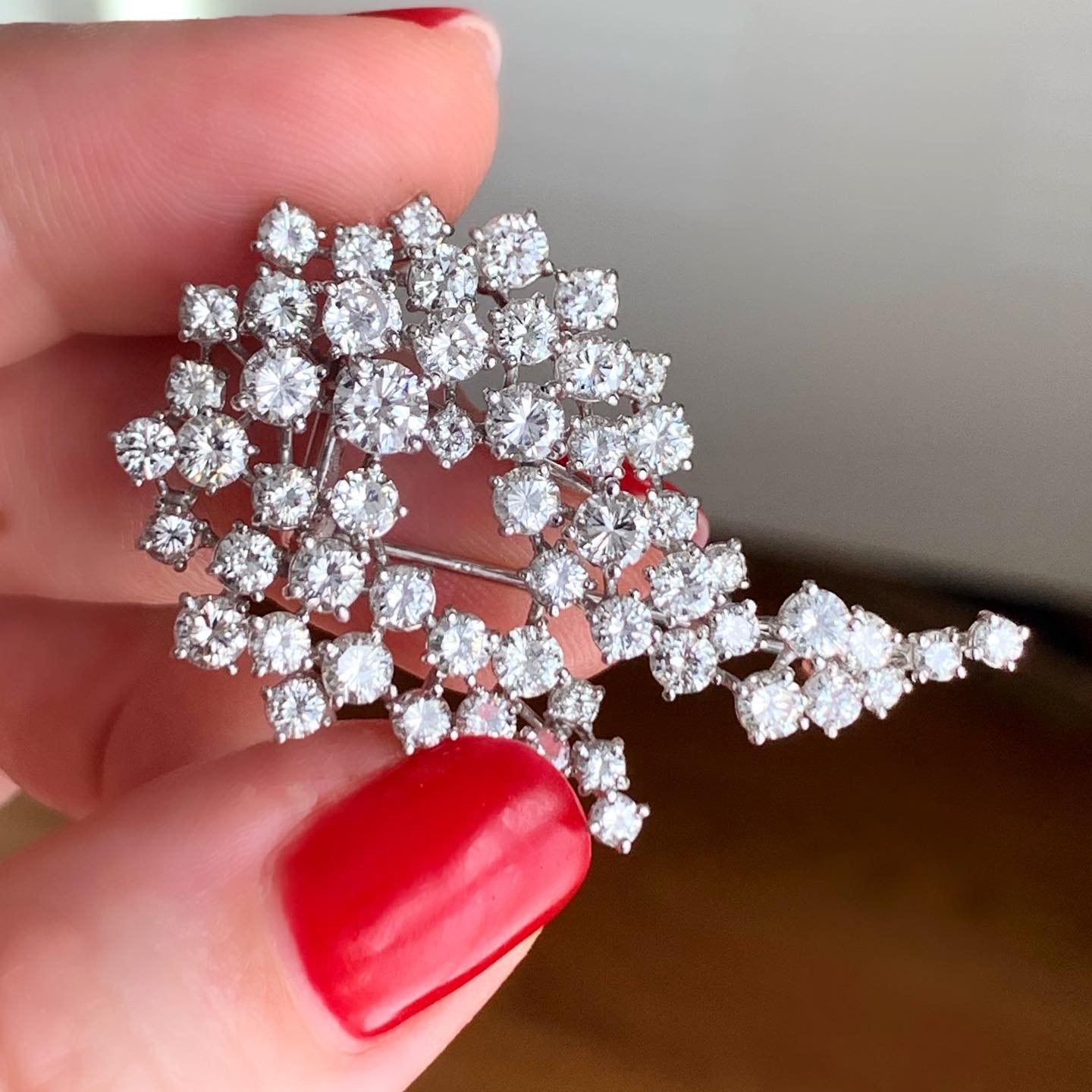 Estate Platinum &amp; Diamond Brooch 💎 8.50cts (H-I, SI1) 

DM to inquire 

805-02774